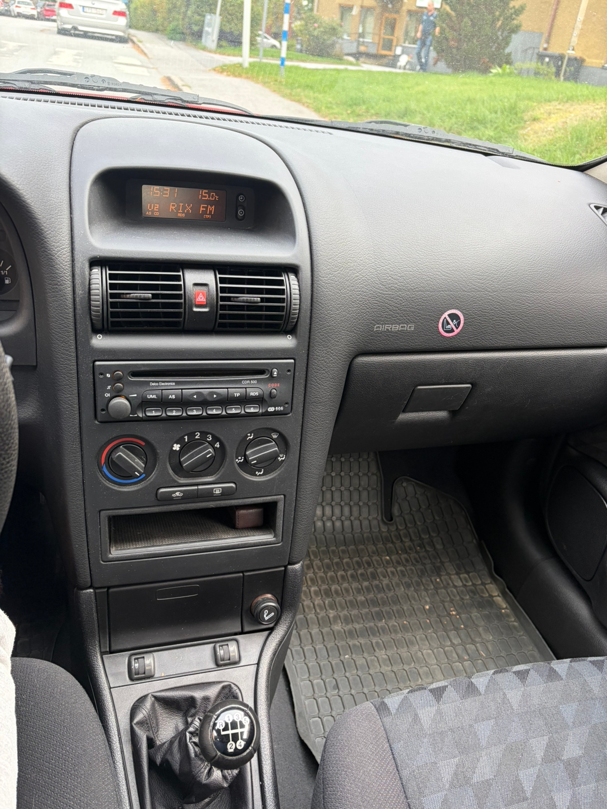 Opel Astra 5-dörrar 1.6 Manuell 2001, kuva 4/6