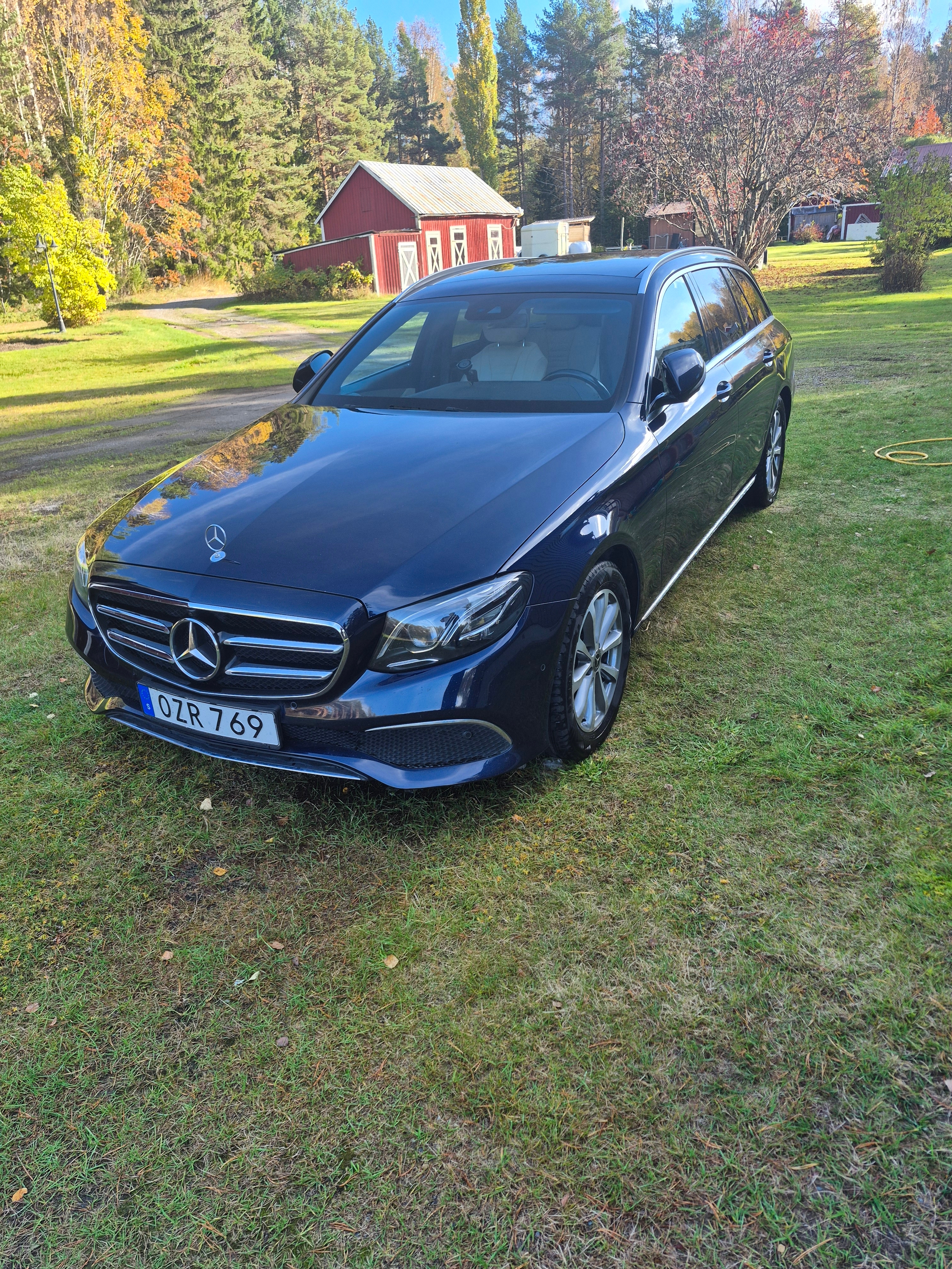 Mercedes-Benz E