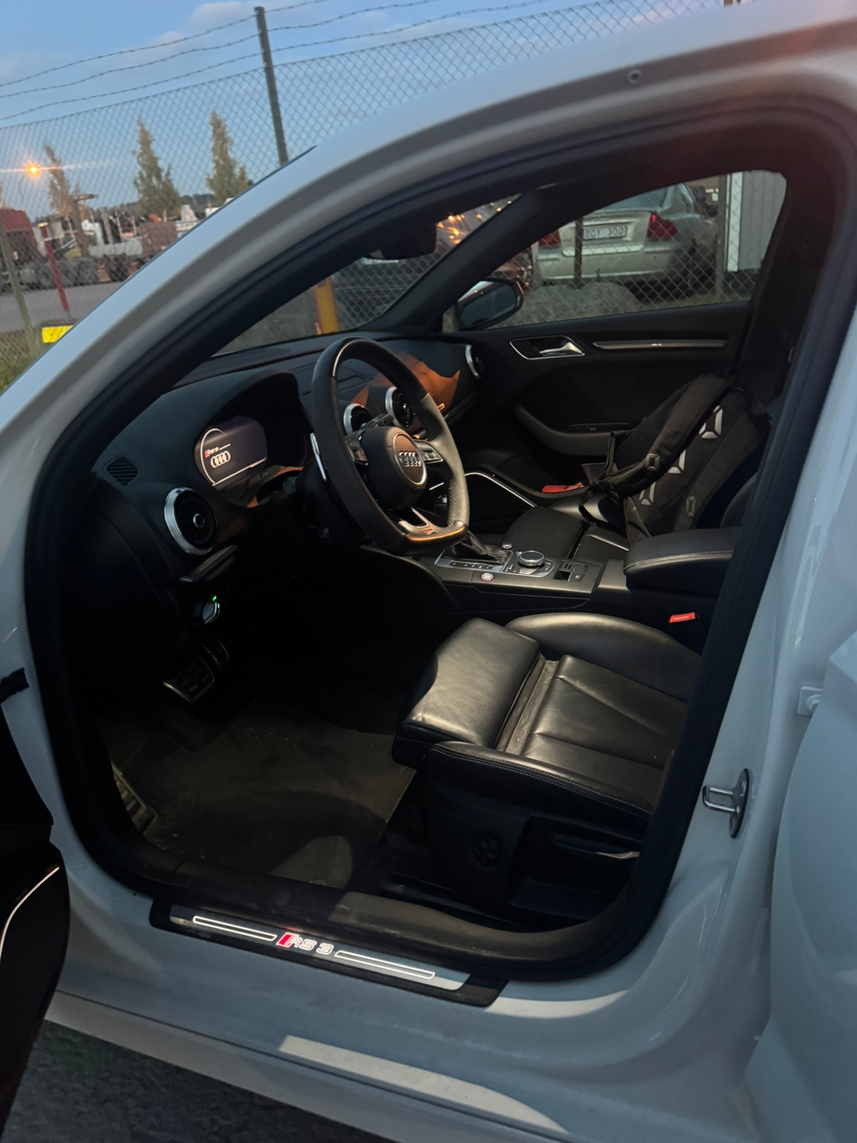Audi RS3 Sedan 2.5 TFSI quattro S Tronic 2018, photo 7/10