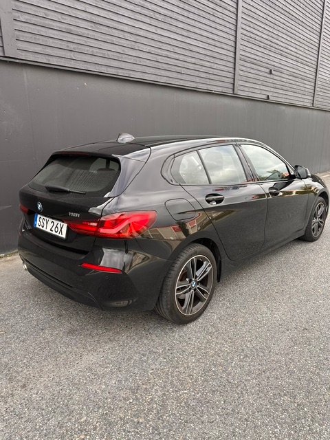 BMW 118 i Steptronic 2022, bild 4/8