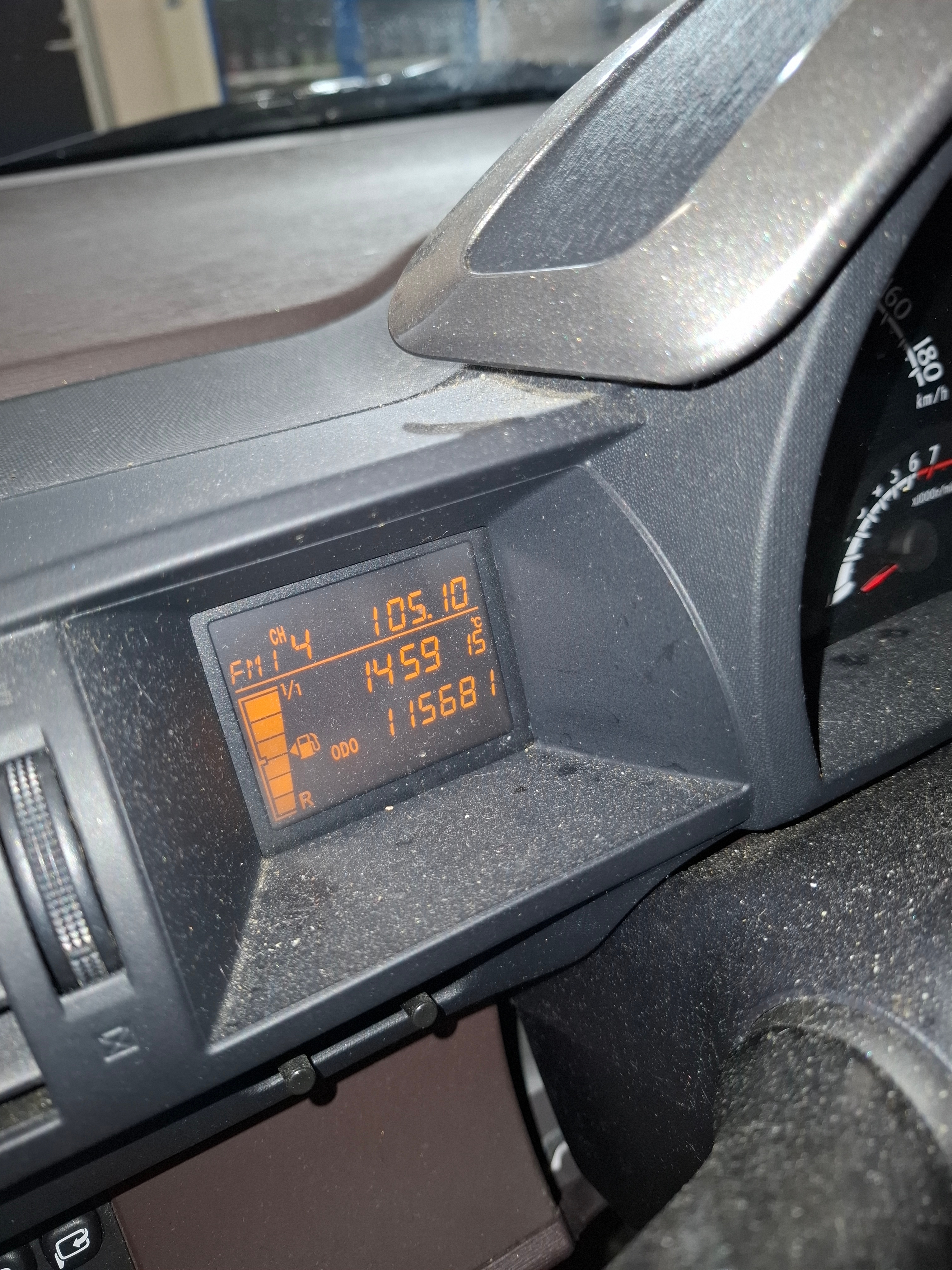 Toyota IQ 1.0 VVT-i Manuell 2009, photo 5/7