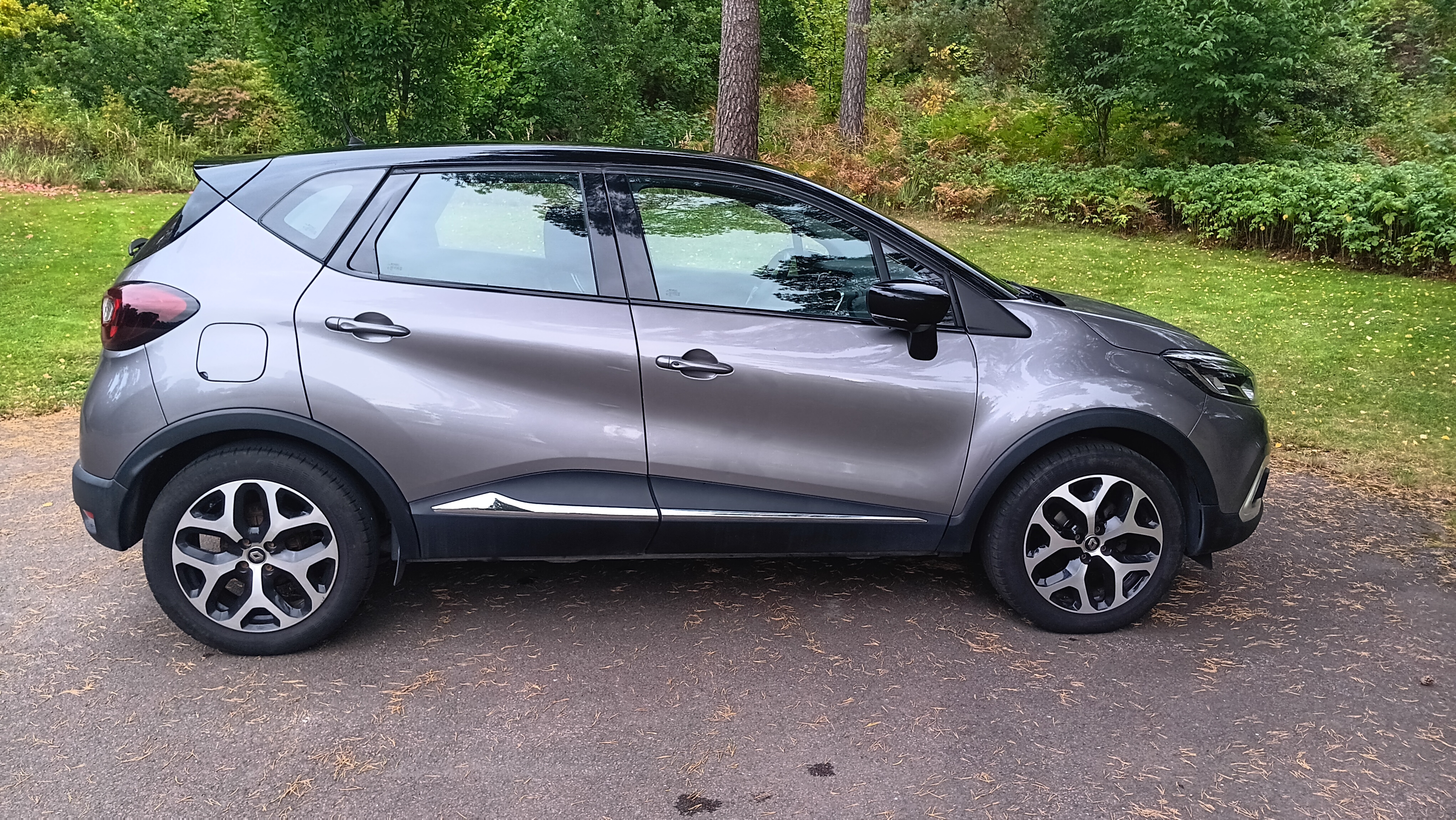 Renault Captur 0.9 TCe Manuell 2019, photo 3/10