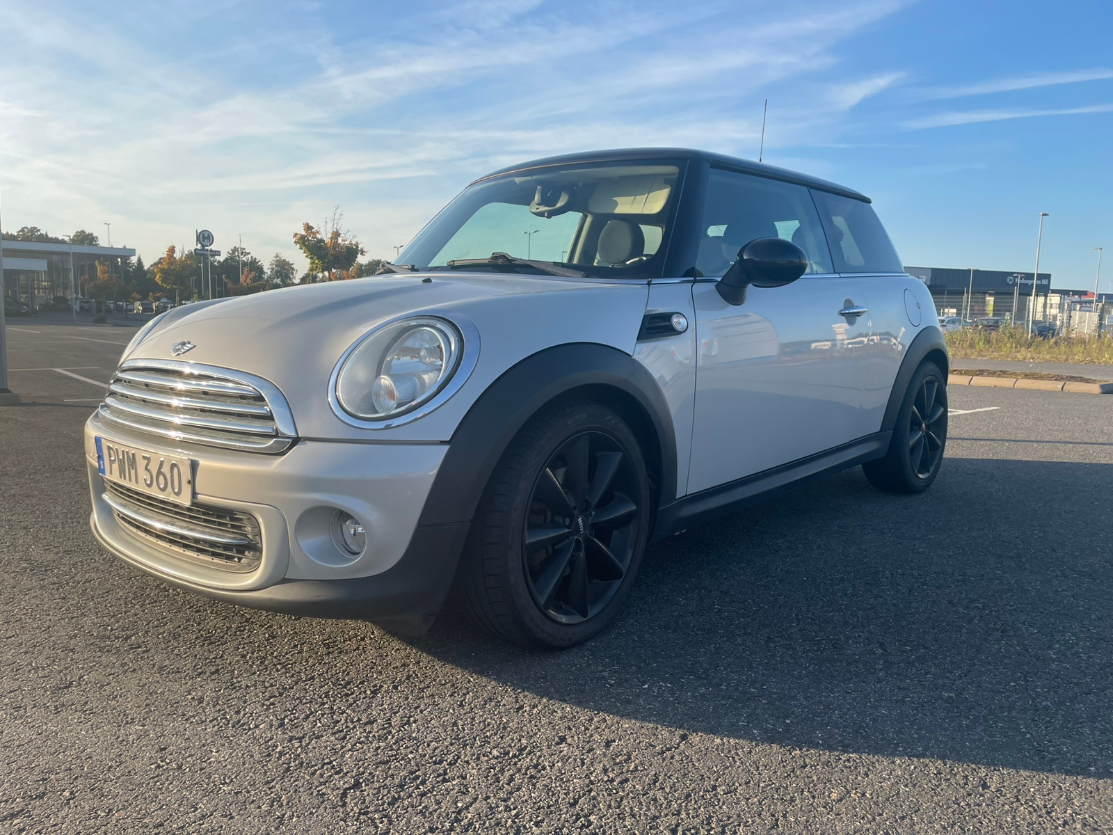 MINI Cooper 2011, kuva 2/6