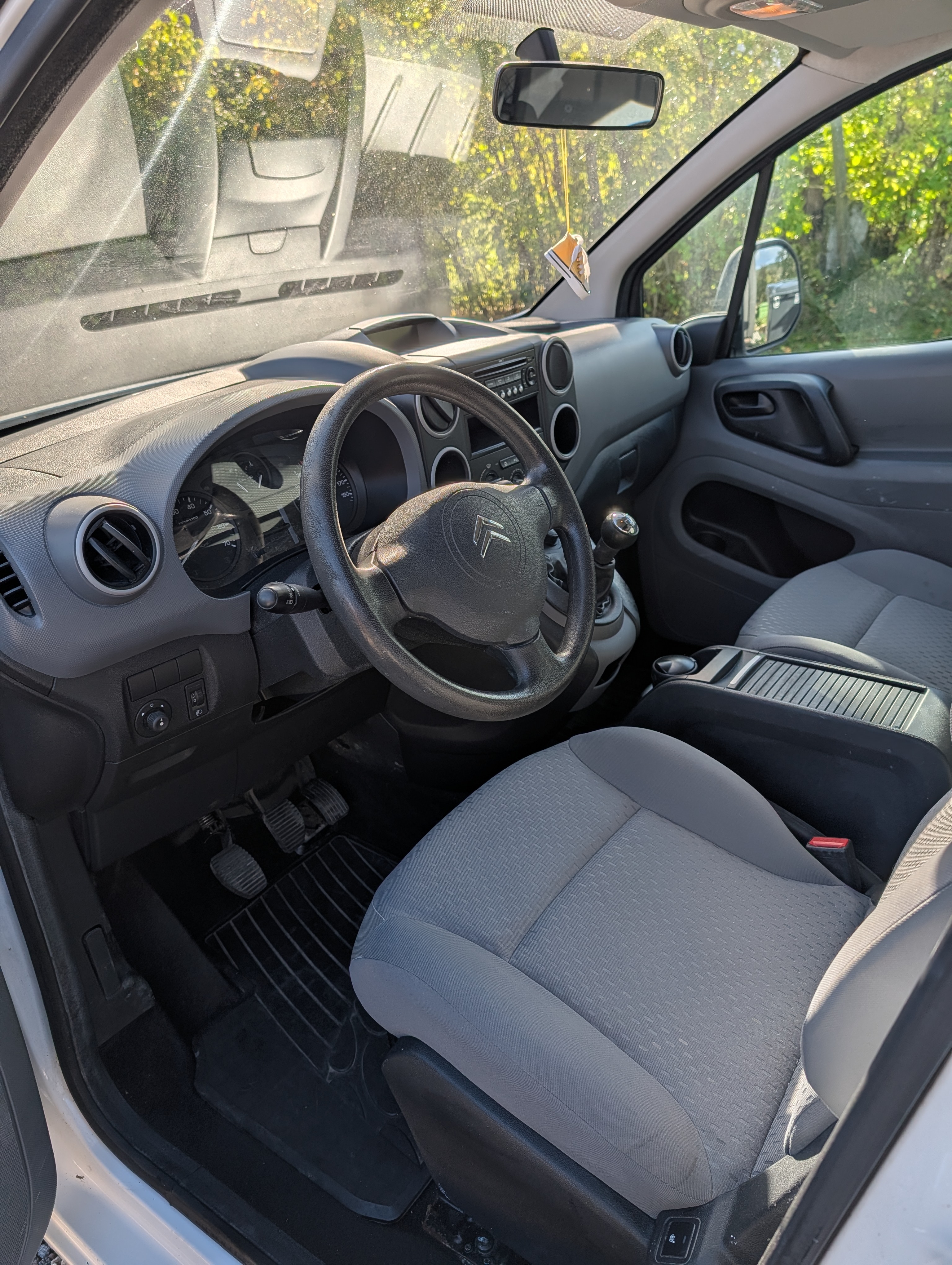 Citroen Berlingo 2008, kuva 4/5