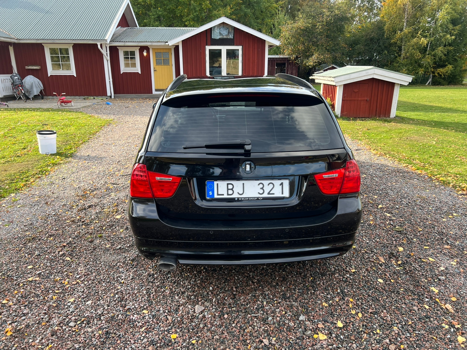 BMW 320 d xDrive Touring Manuell 2011, photo 3/10