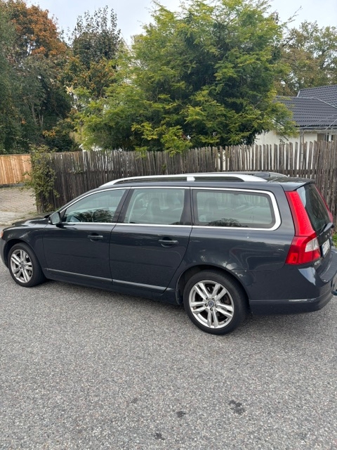 Volvo V70 D4 Geartronic 2013, photo 2/8