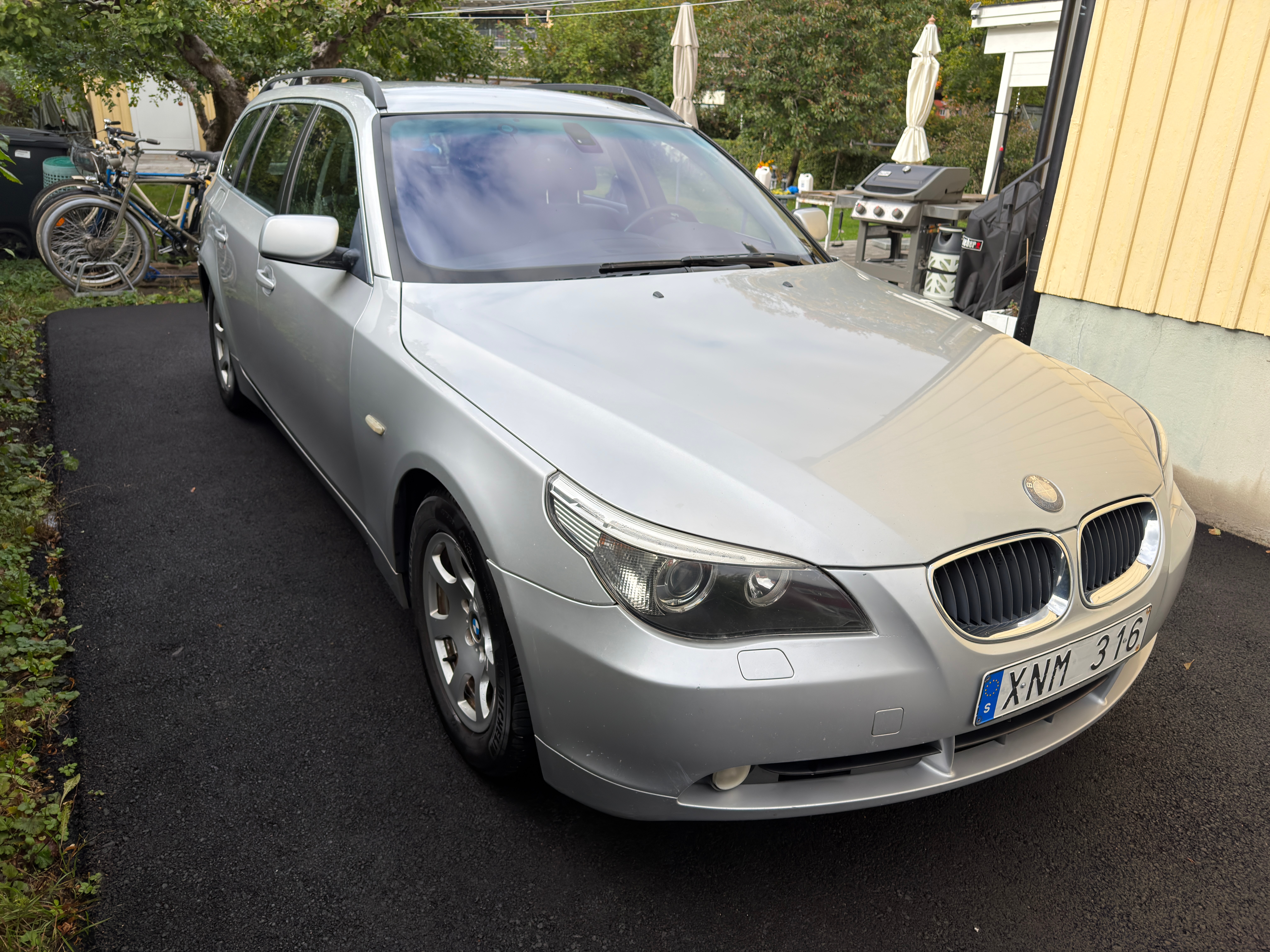 BMW 520 d Touring Manuell 2006, kuva 2/10