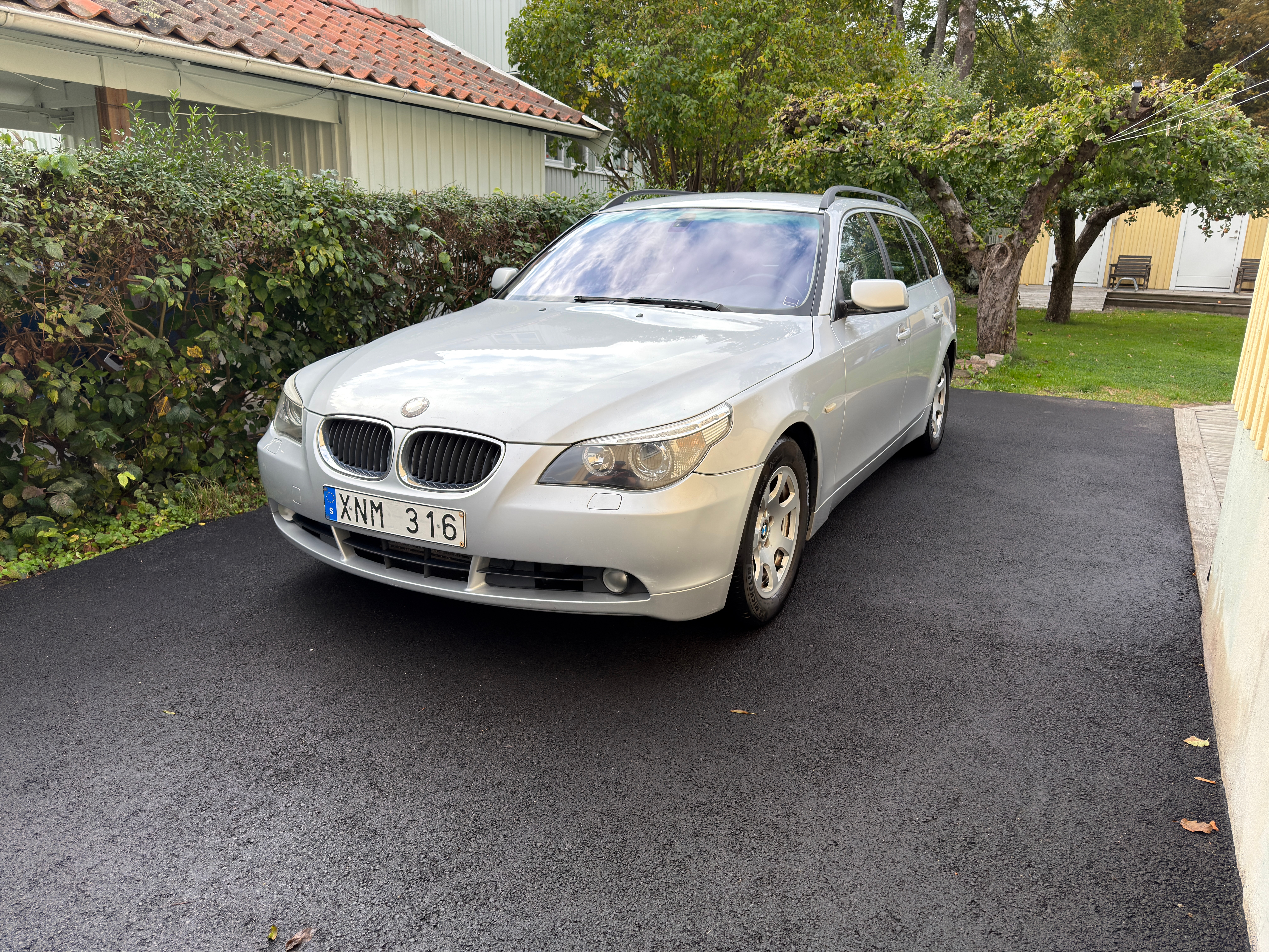 BMW 520