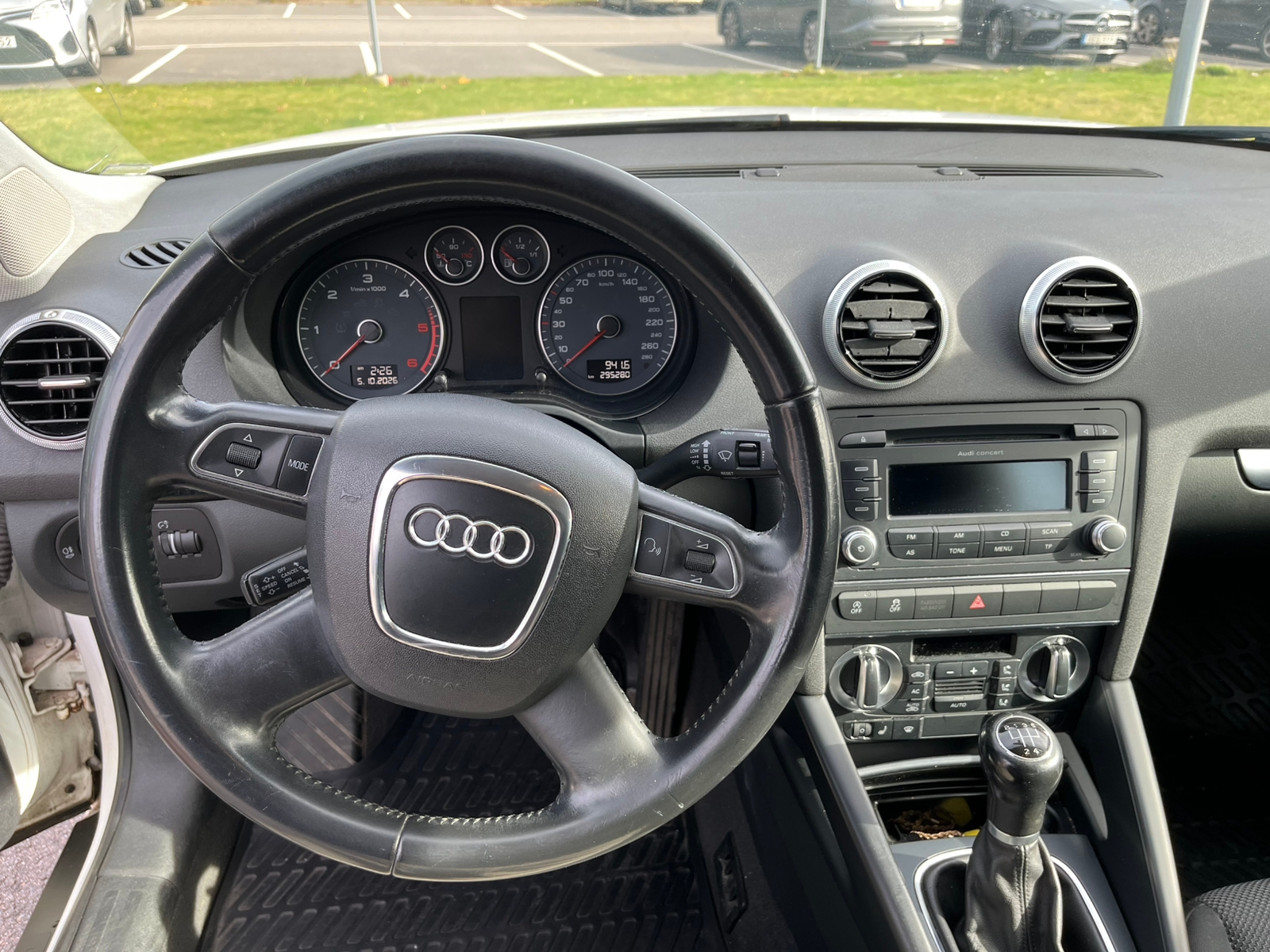Audi A3 Sportback 1.6 TDI Manuell 2013, bild 8/8