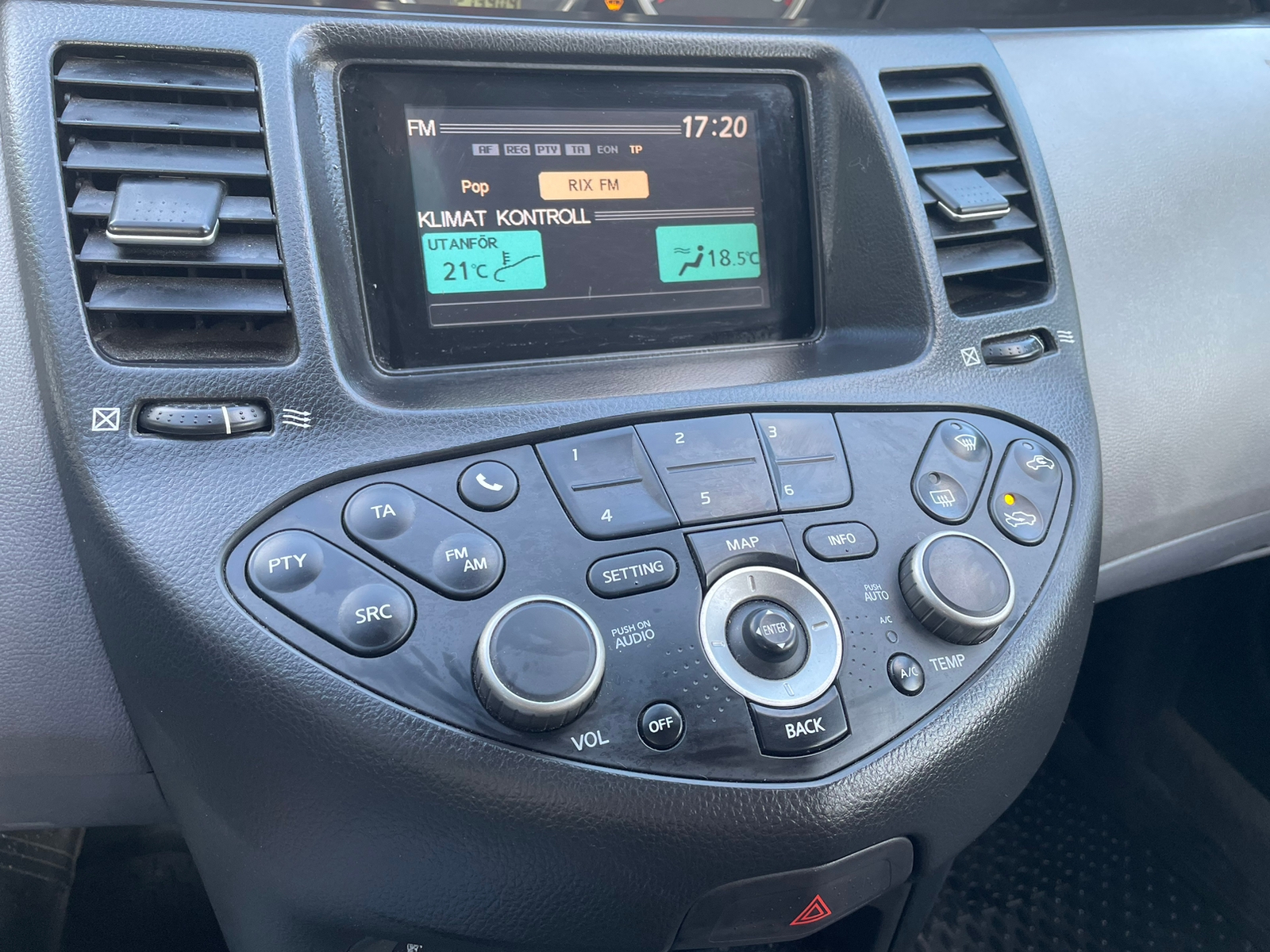 Nissan Primera 2002, kuva 6/10