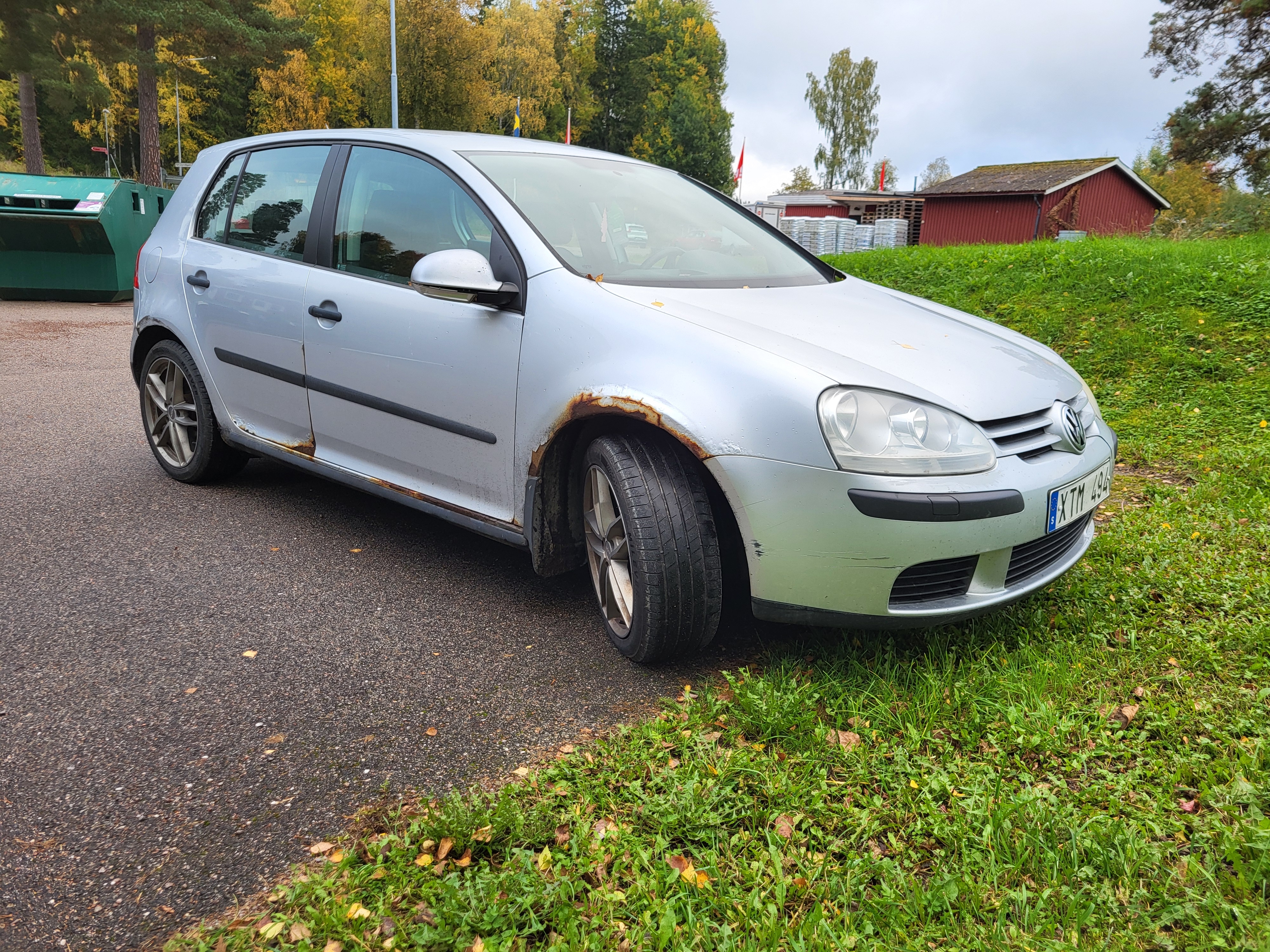 Volkswagen Golf V 1,6 2006, kuva 2/5