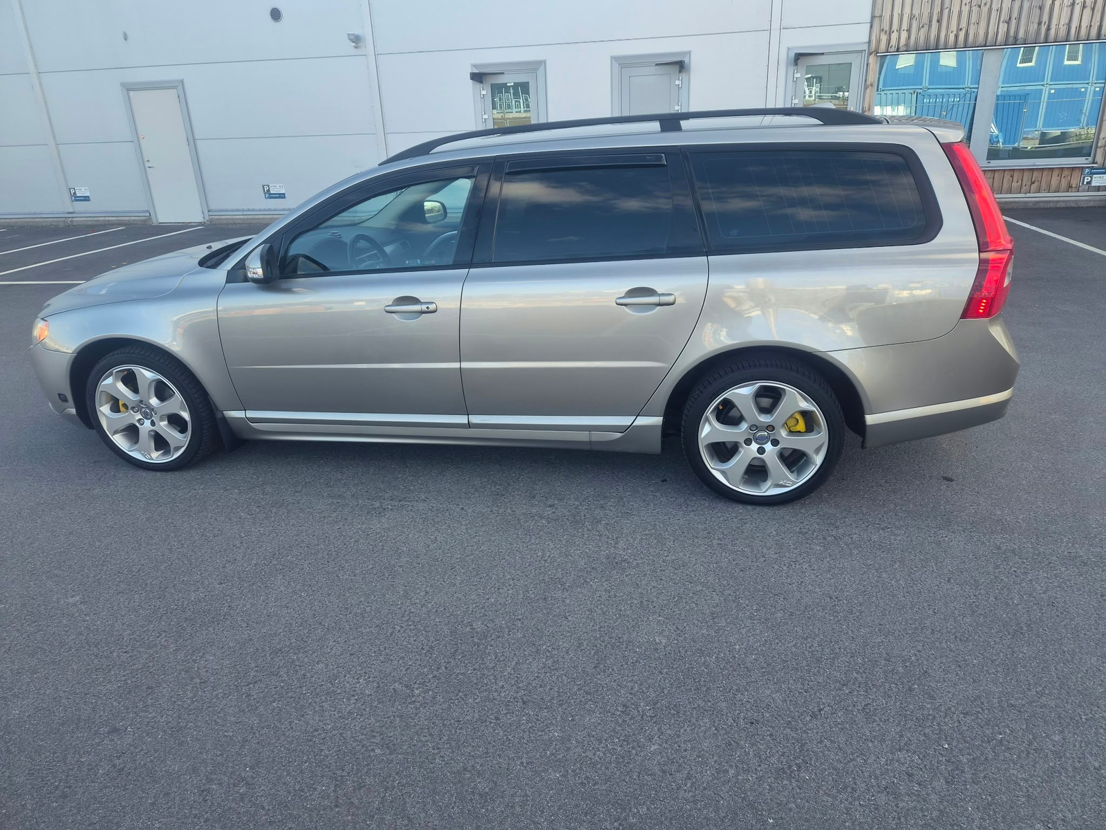 Volvo V70
