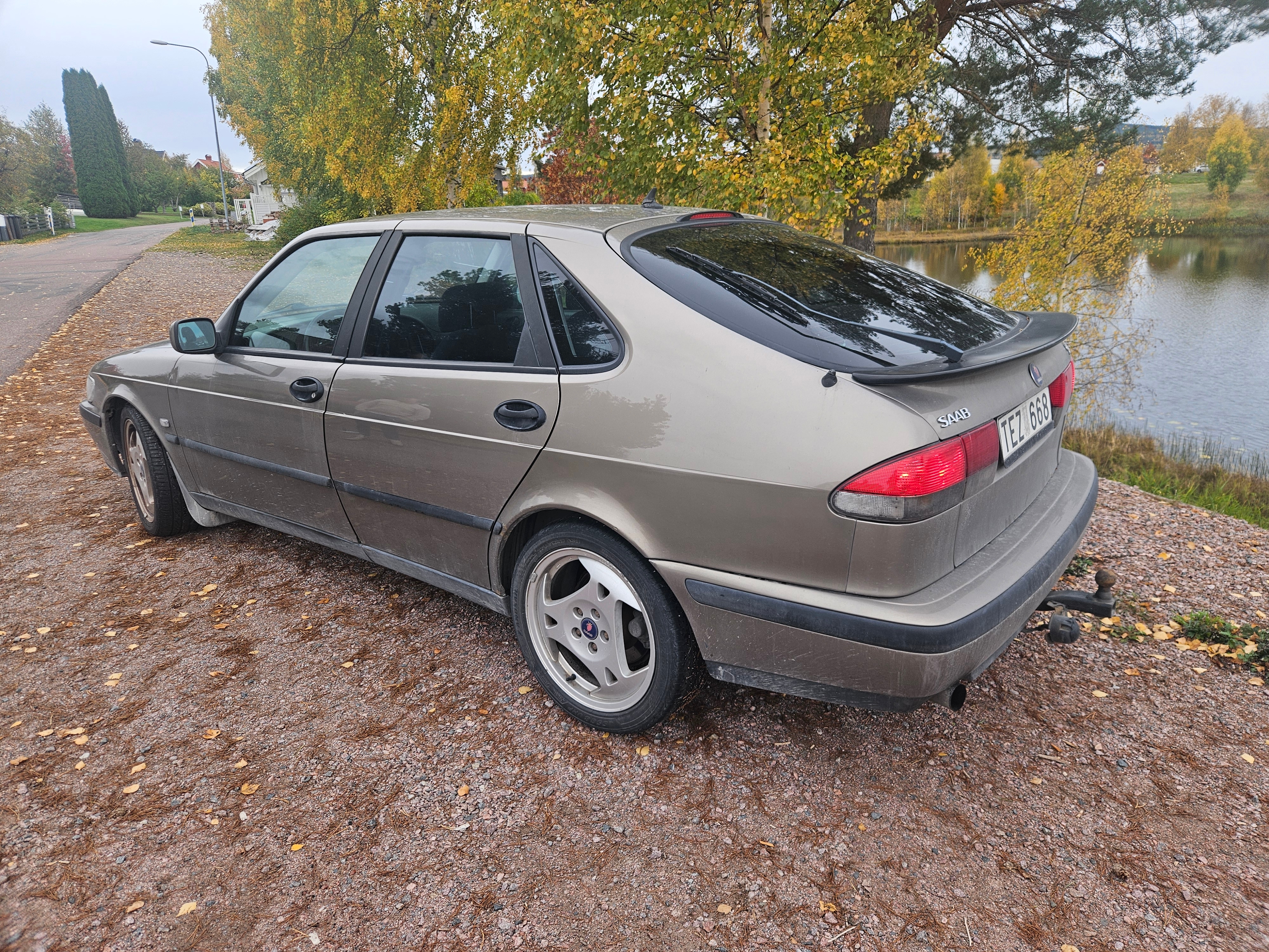 Saab 9-3 5-dörrar 2.0 T Manuell 2002, bild 3/7