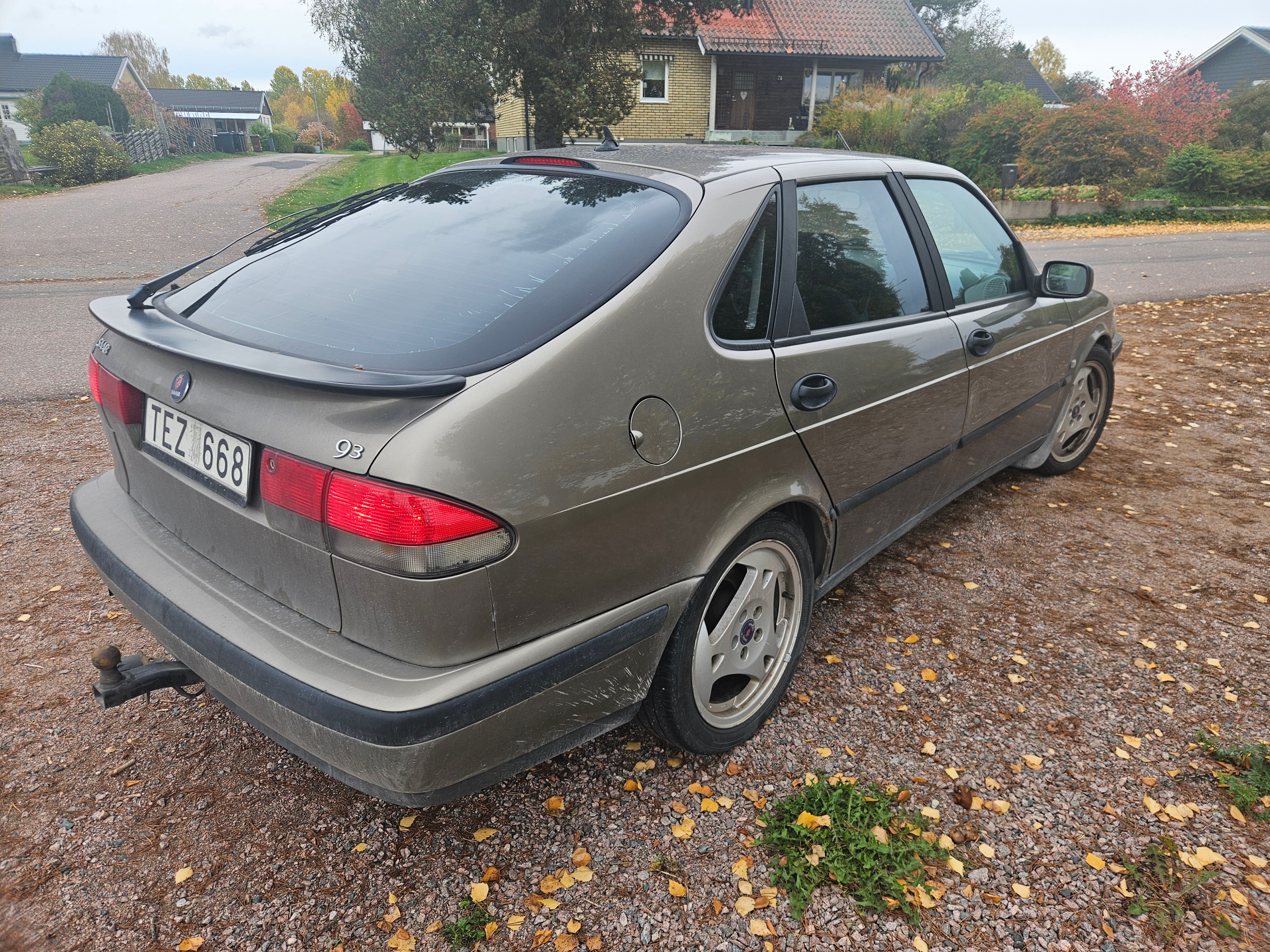 Saab 9-3 5-dörrar 2.0 T Manuell 2002, bild 6/7