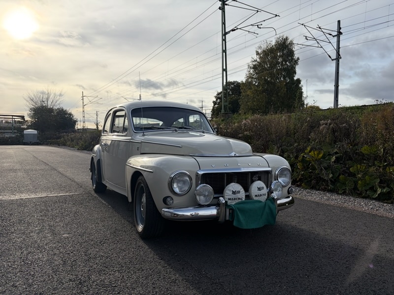 Volvo PV