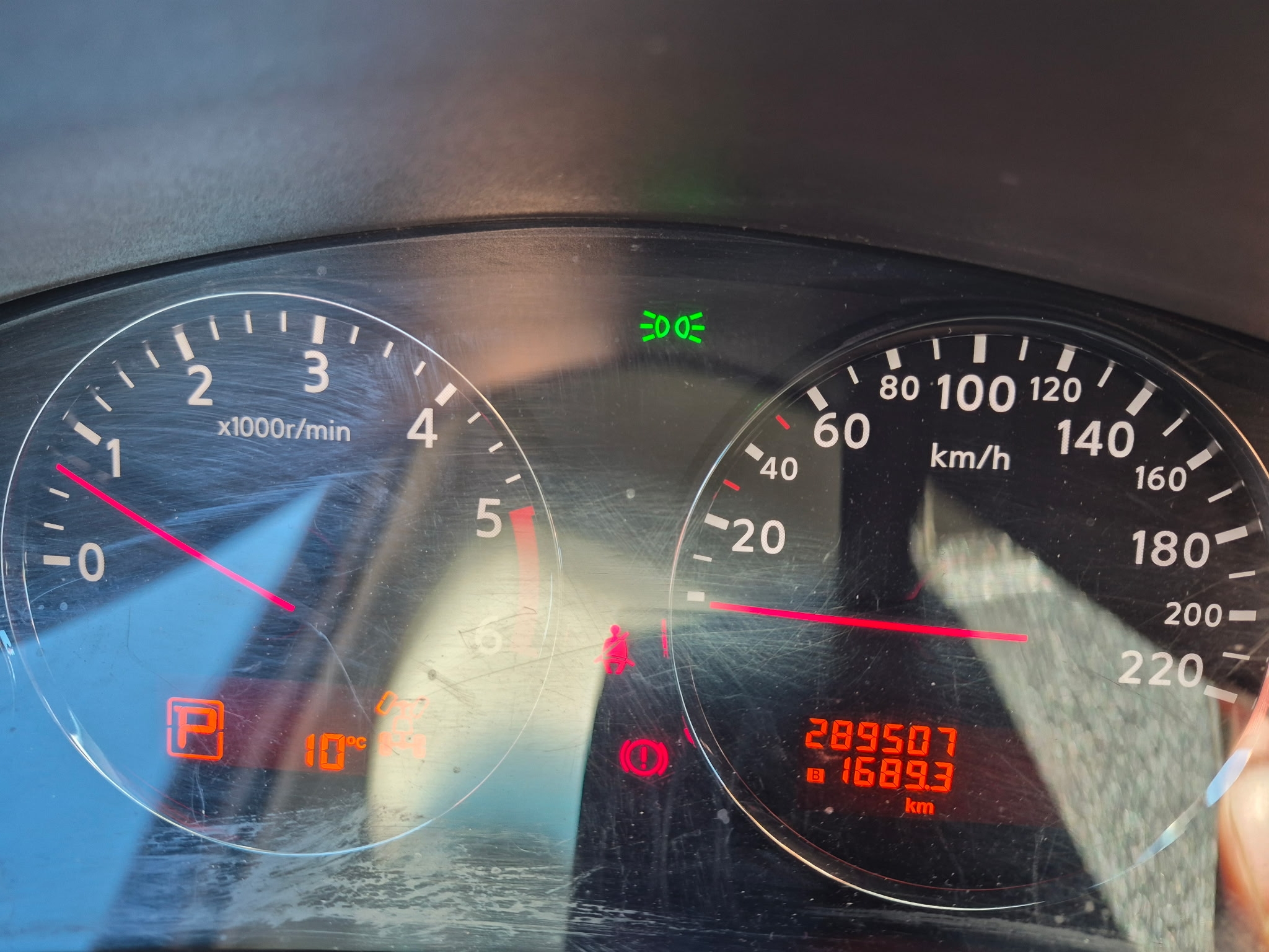 Nissan Navara 2015, photo 7/9