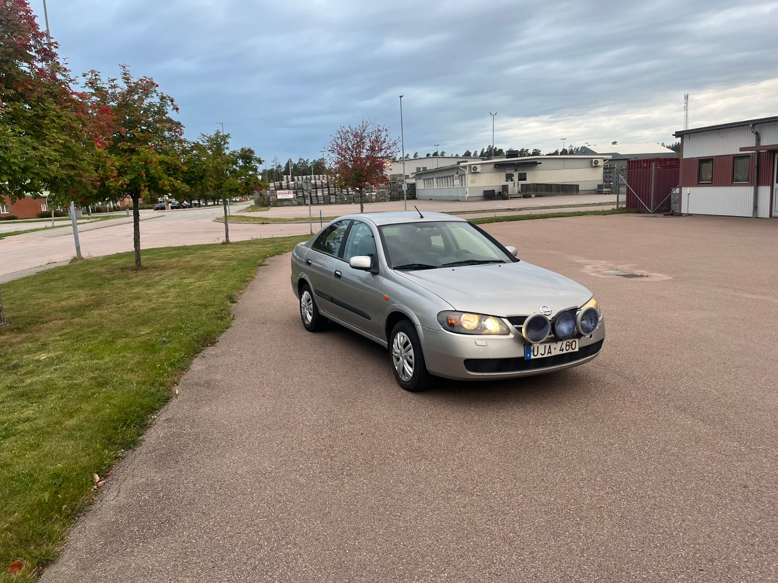Nissan Almera