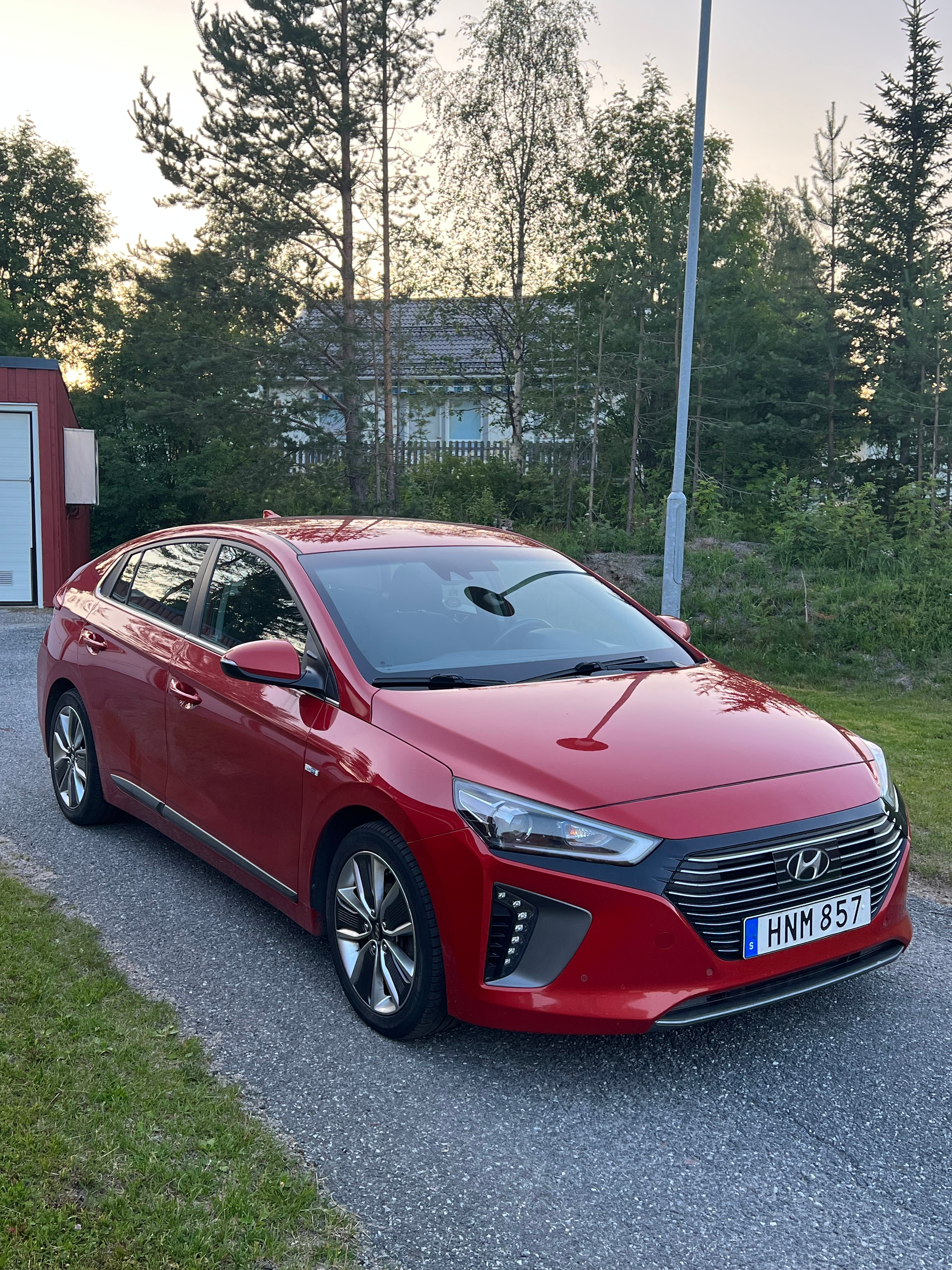 Hyundai Ioniq