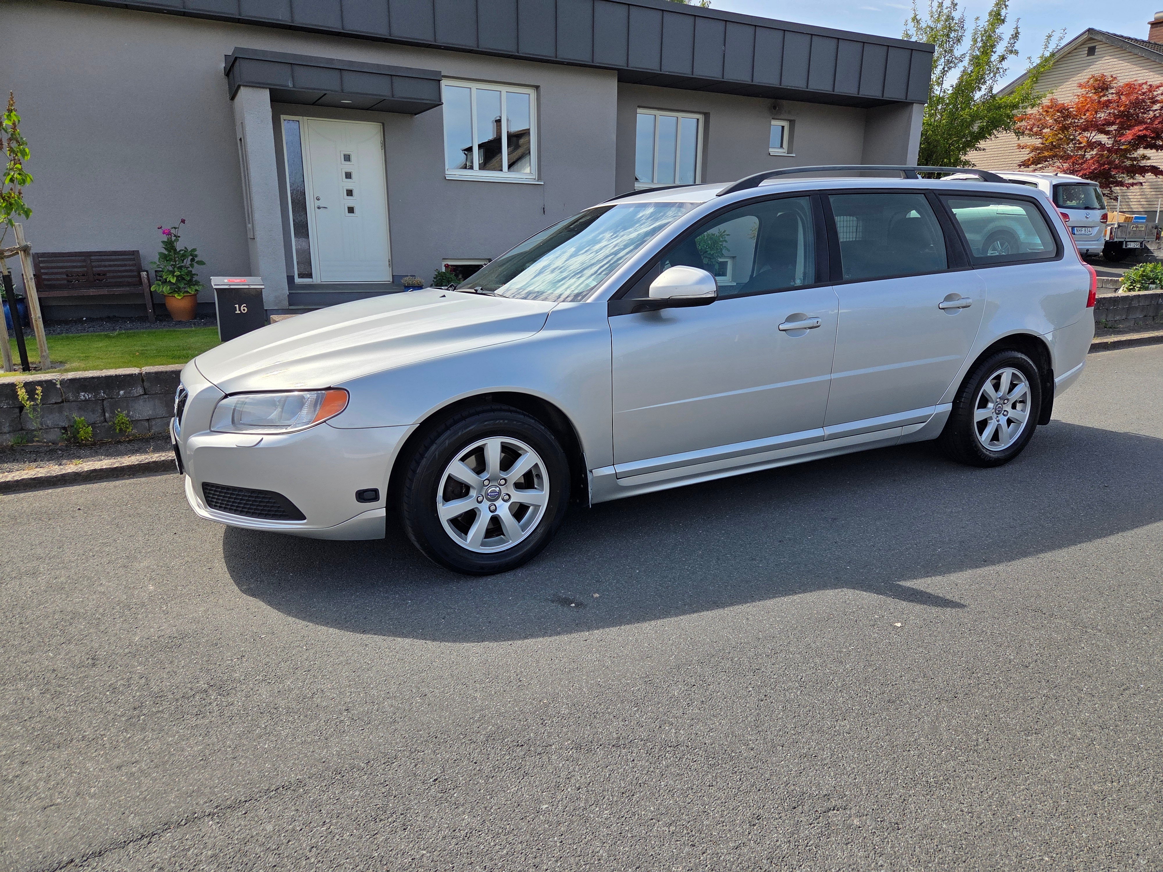 Volvo V70 T4F Powershift 2013, bild 2/10