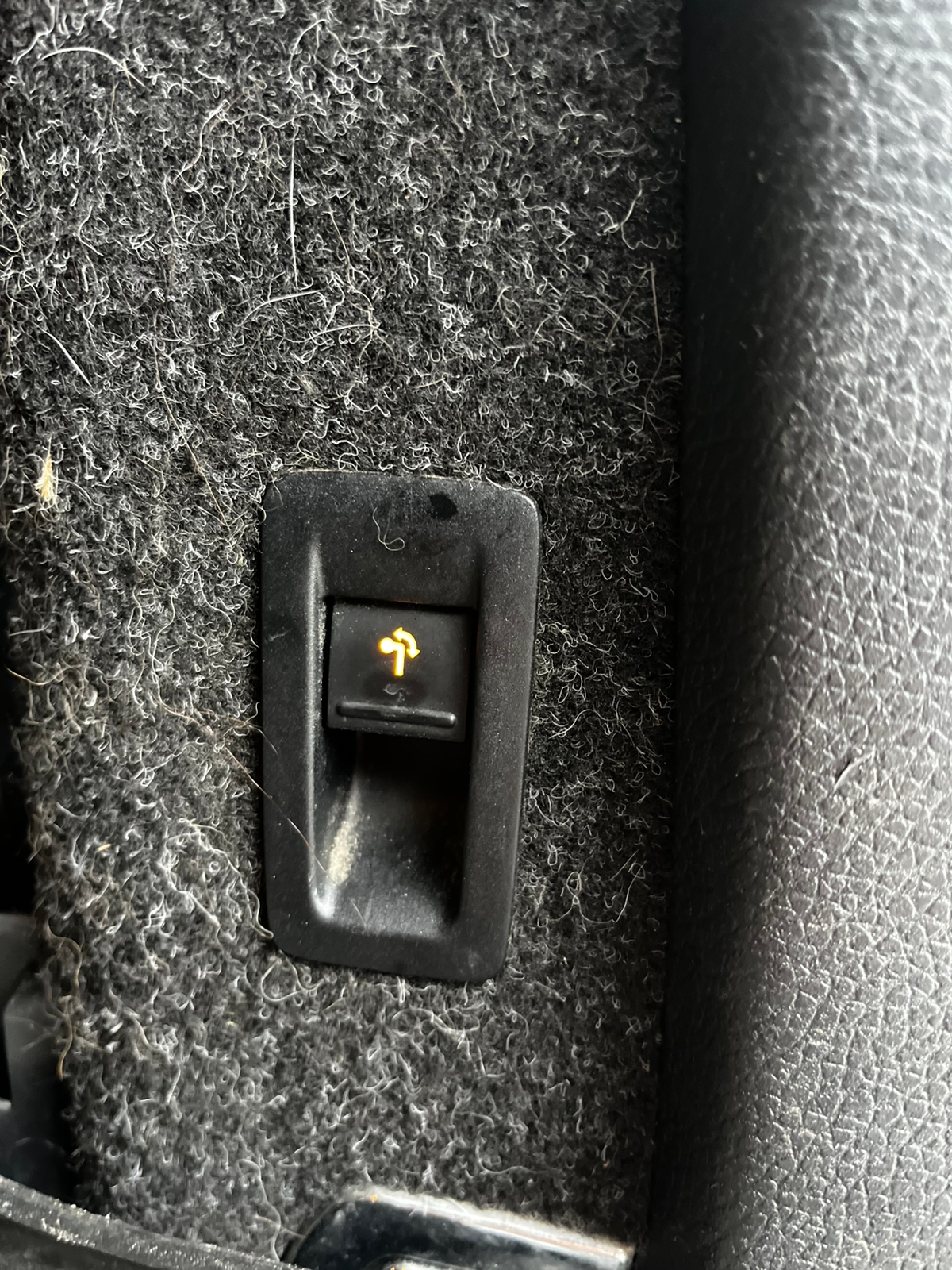 Volkswagen Passat 2.0 TDI 2012, photo 7/7
