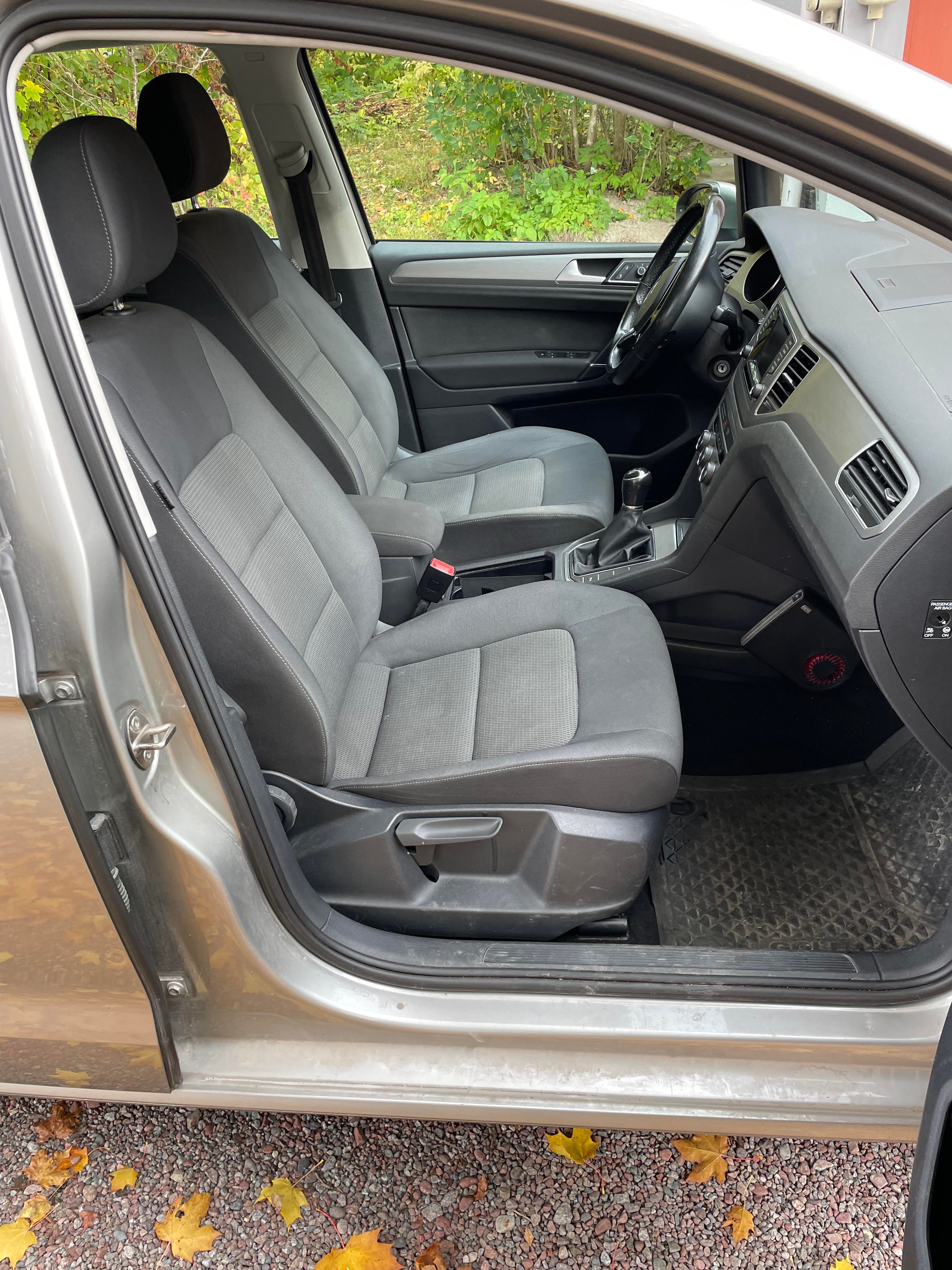 Volkswagen Golf Sportsvan 2015, bild 6/9