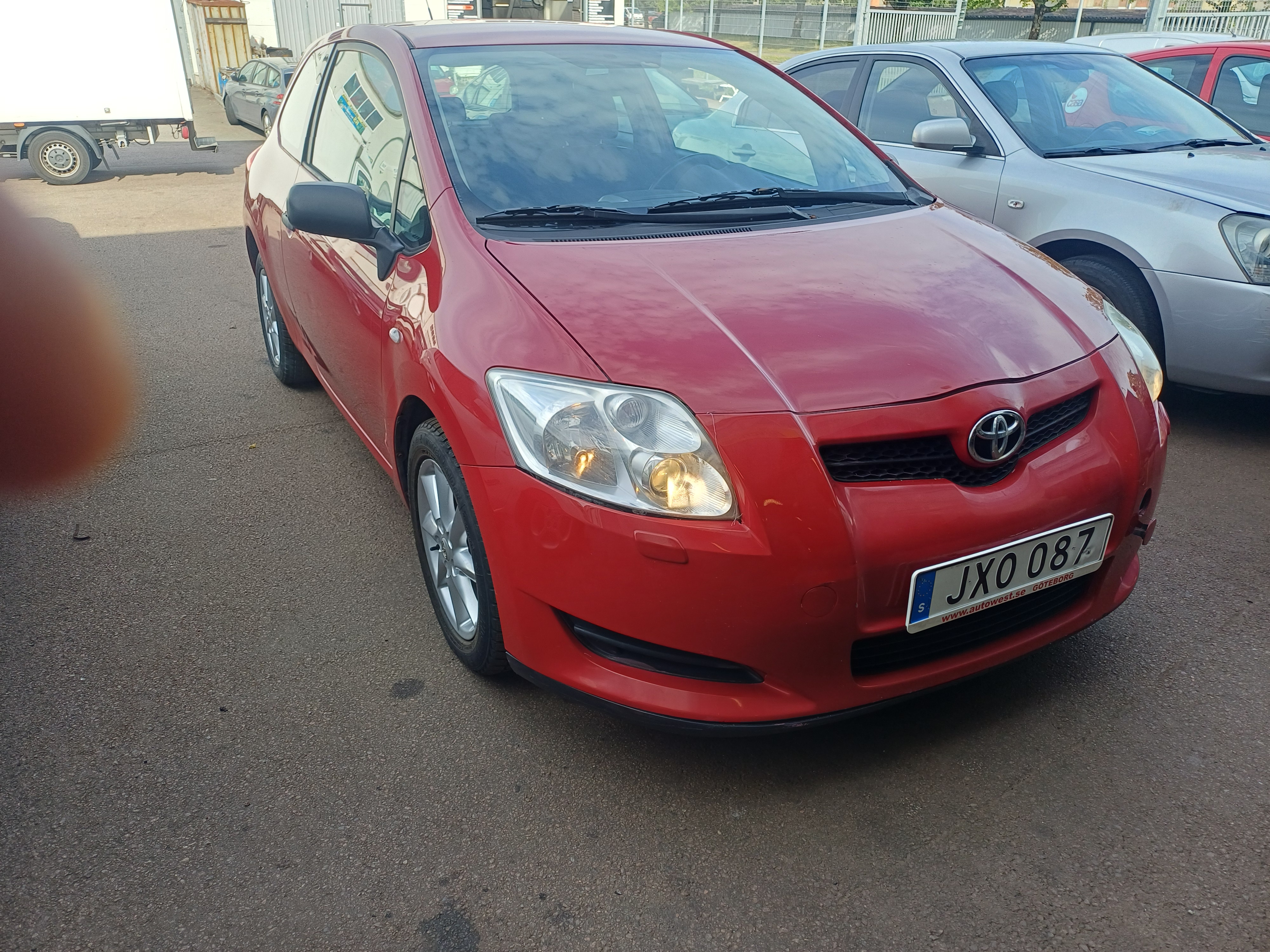 Toyota Auris 3-dörrar 2.0 D-4D Manuell 2007, photo 3/8