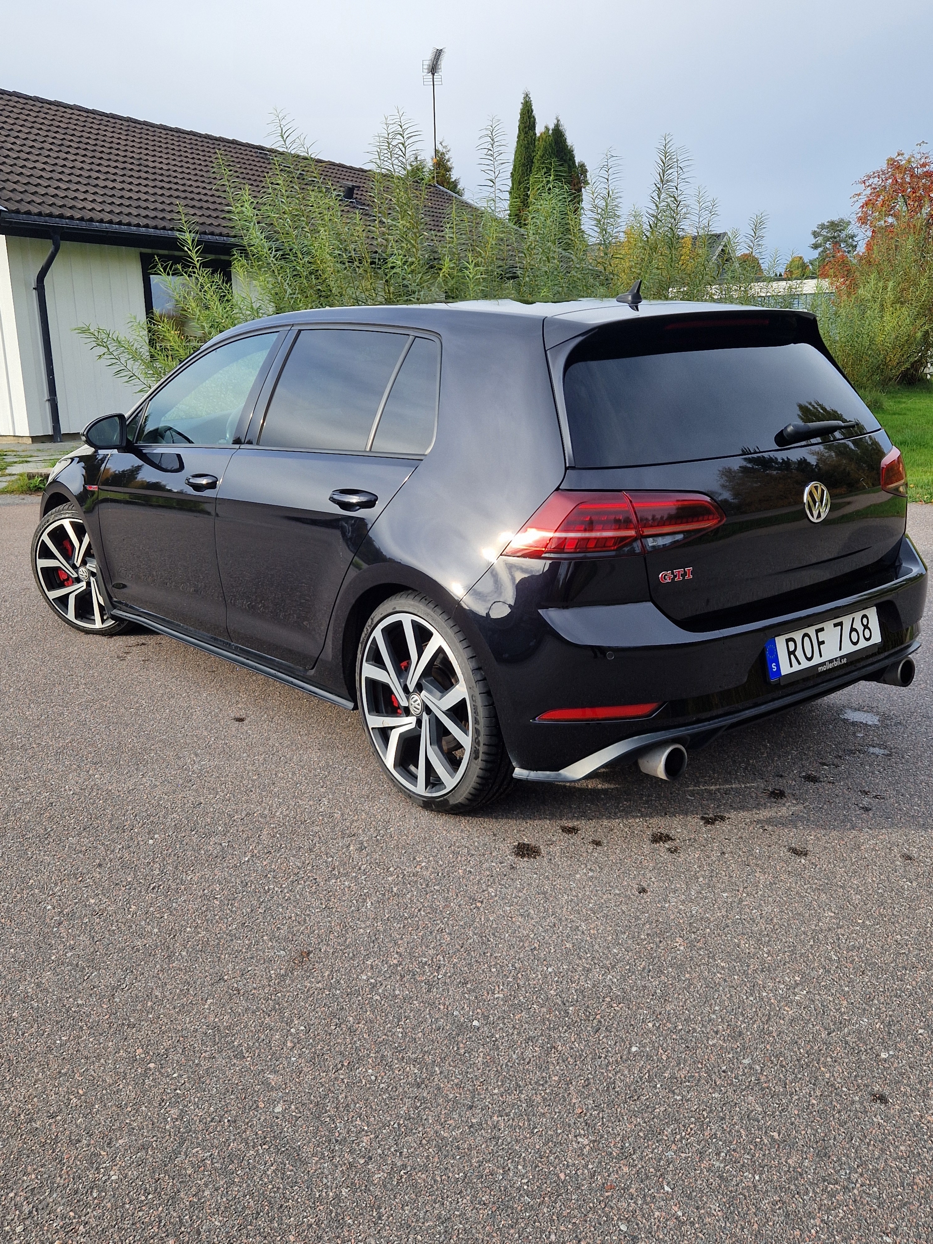 Volkswagen Golf 2018, photo 4/10