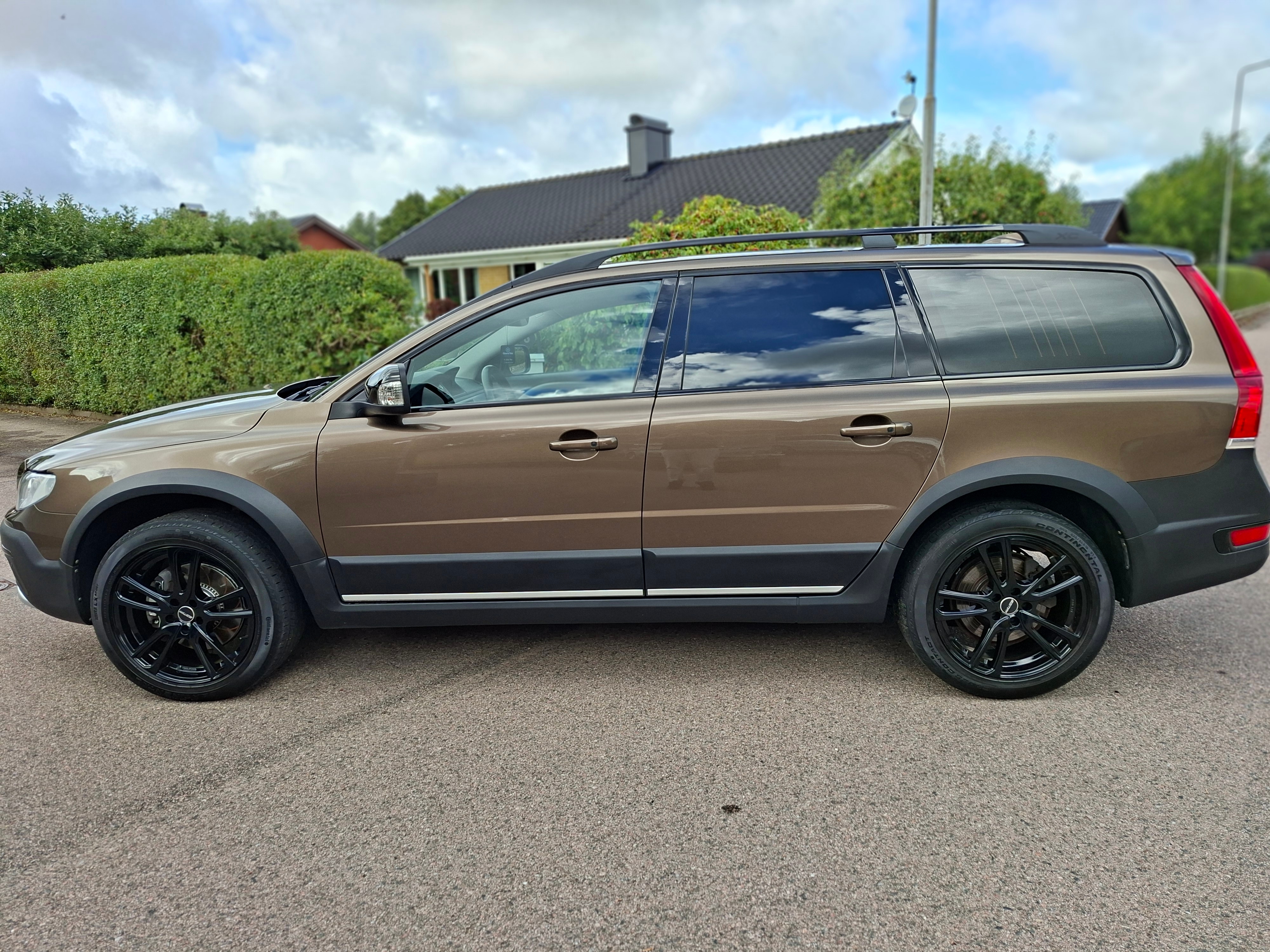 Volvo XC70 2016, photo 2/10