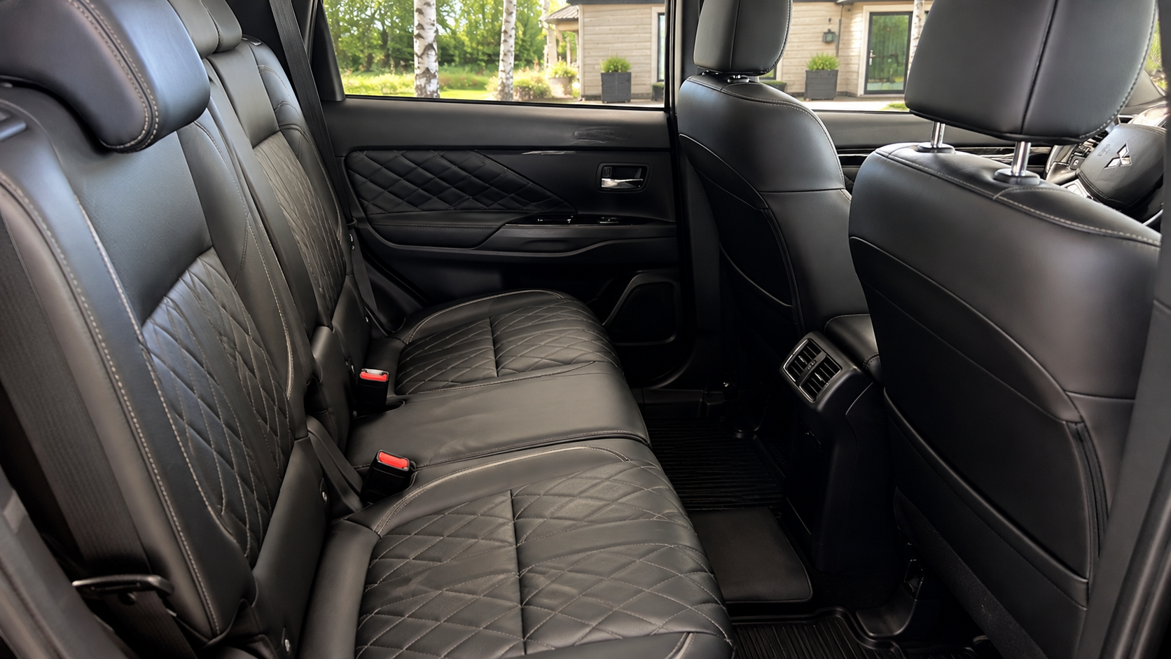 Mitsubishi Outlander PHEV CVT 2019, kuva 6/10