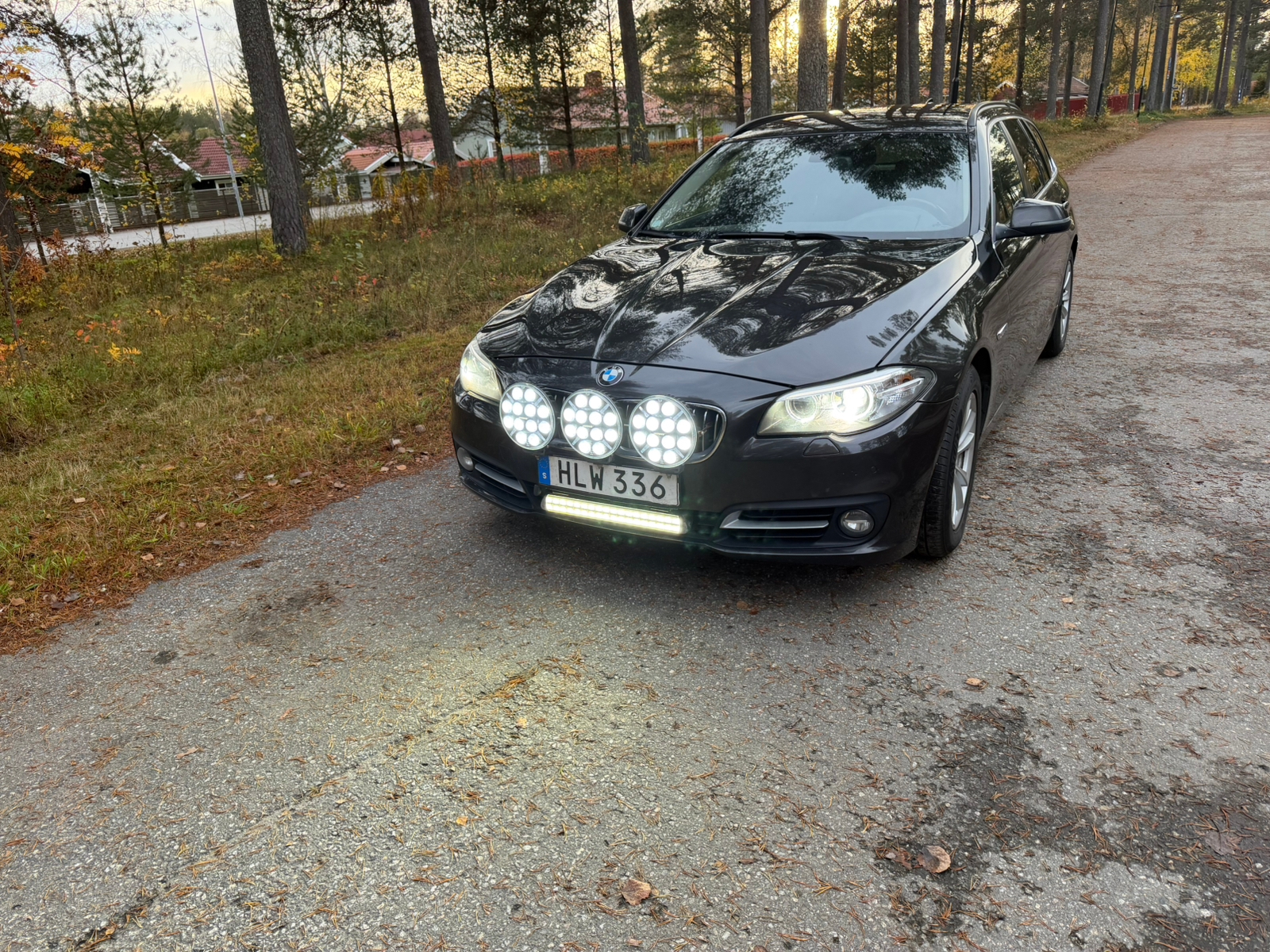 BMW 520 d xDrive Touring Steptronic 2015, photo 4/6