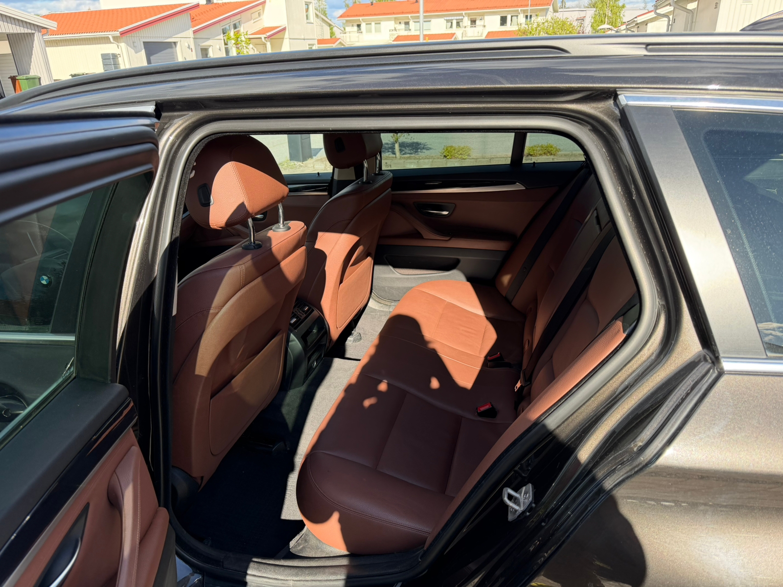BMW 520 d xDrive Touring Steptronic 2015, photo 6/6
