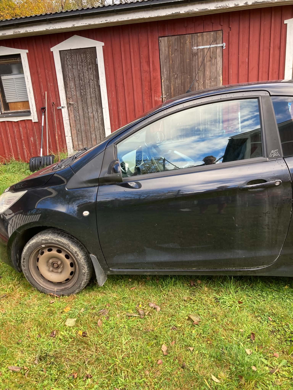 Ford Ka 1.2 Manuell 2009, bild 2/7