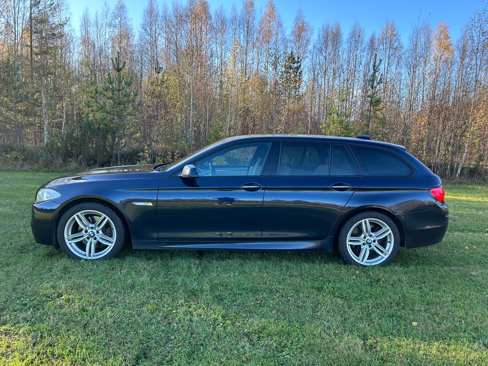 BMW 530 d xDrive Touring Steptronic 2011, bild 6/10