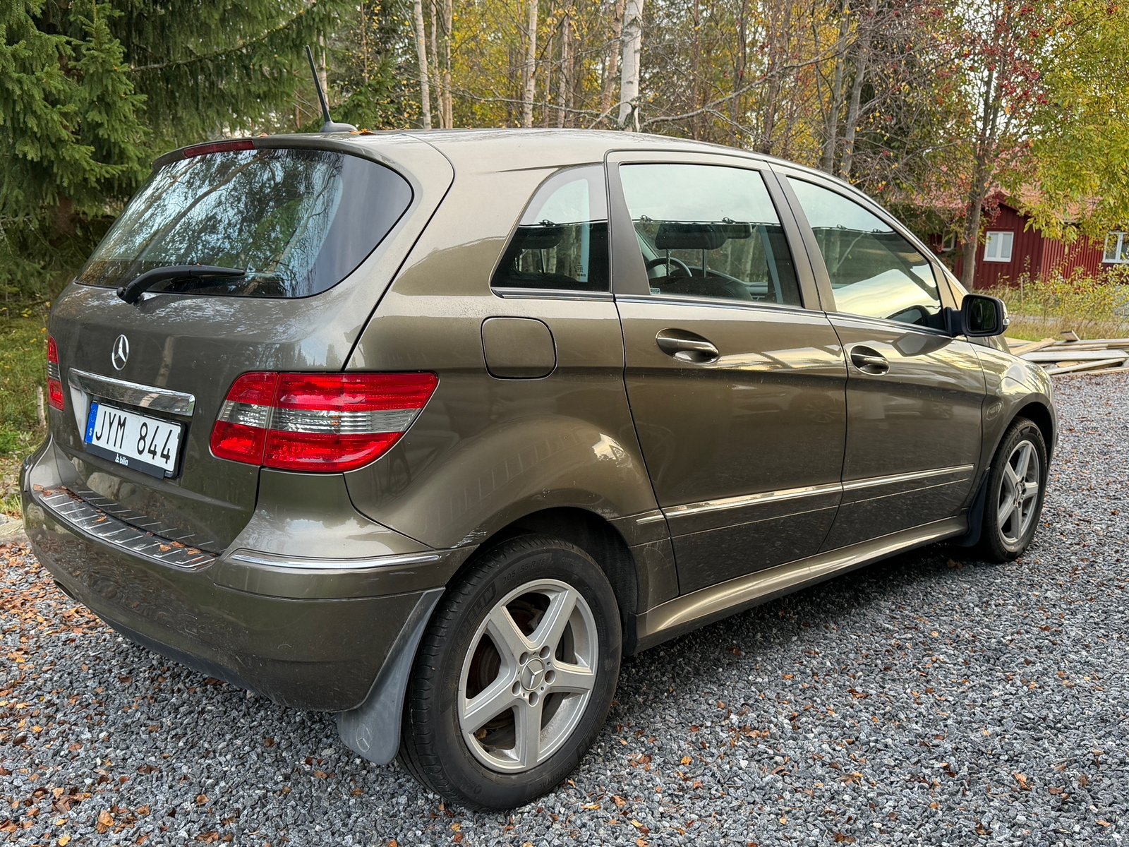 Mercedes-Benz B 2010, photo 2/6