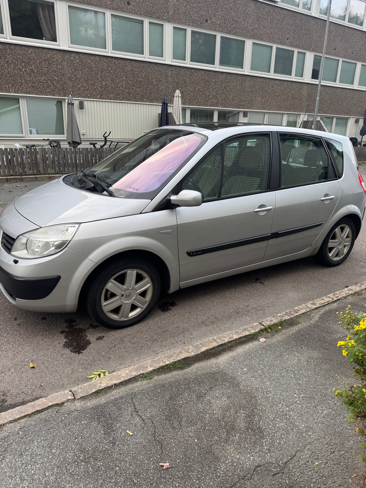 Renault Scenic II 1.6 Manuell 2006, photo 7/10