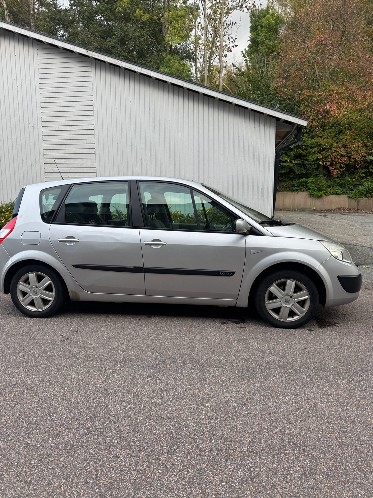 Renault Scenic II 1.6 Manuell 2006, photo 3/10