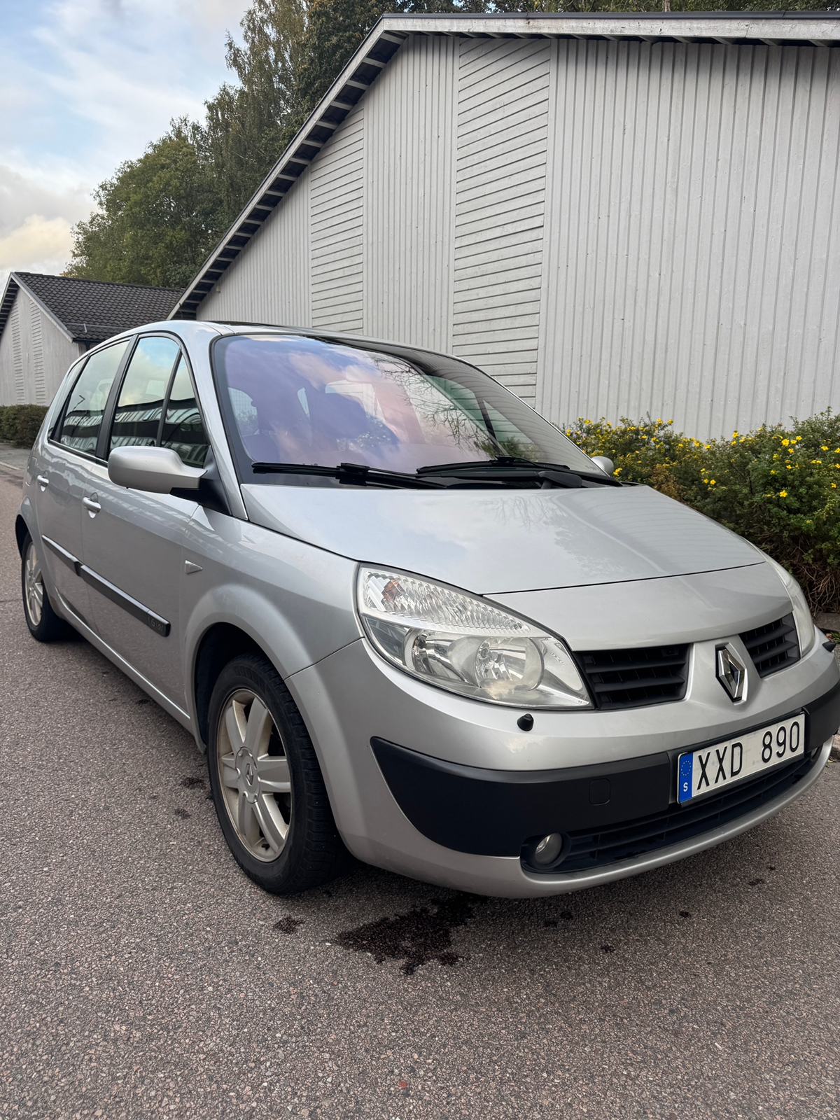 Renault Scenic II 1.6 Manuell 2006, photo 2/10