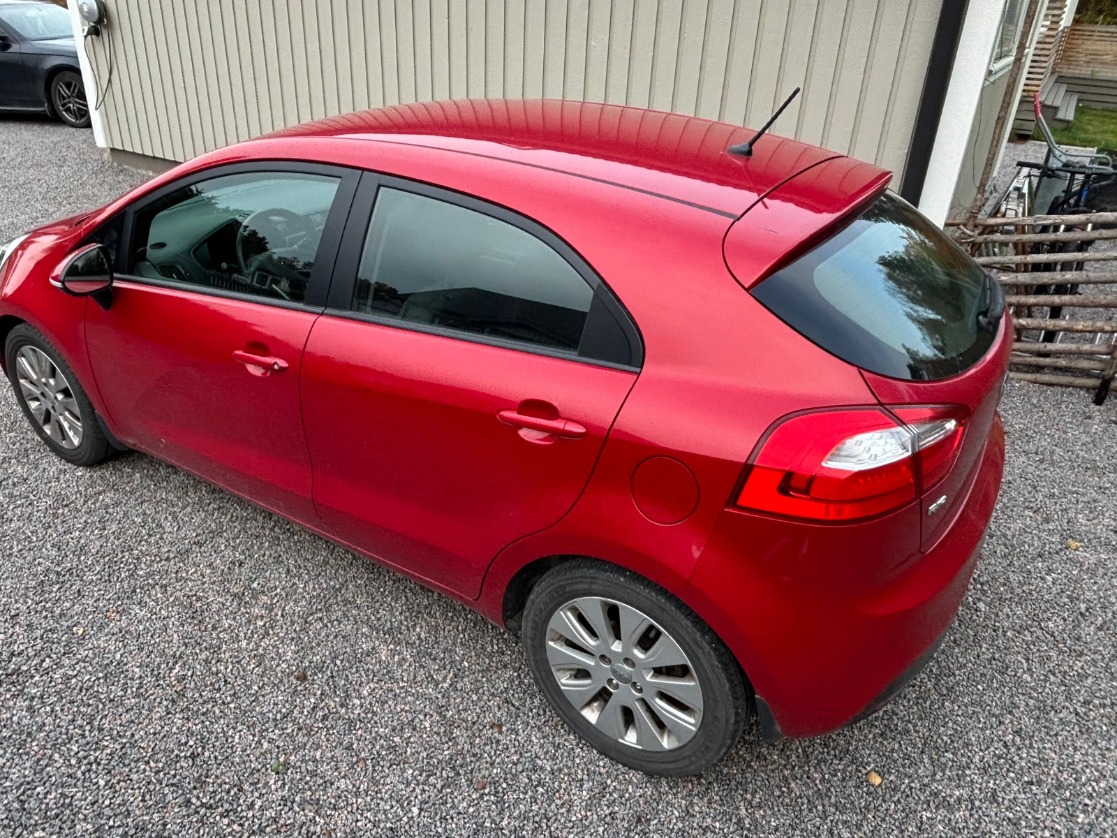 Kia Rio 5-dörrar 1.2 CVVT Manuell 2013, kuva 2/5
