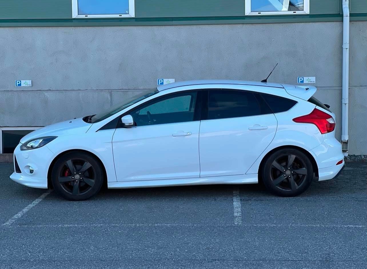 Ford Focus 2013, kuva 5/10