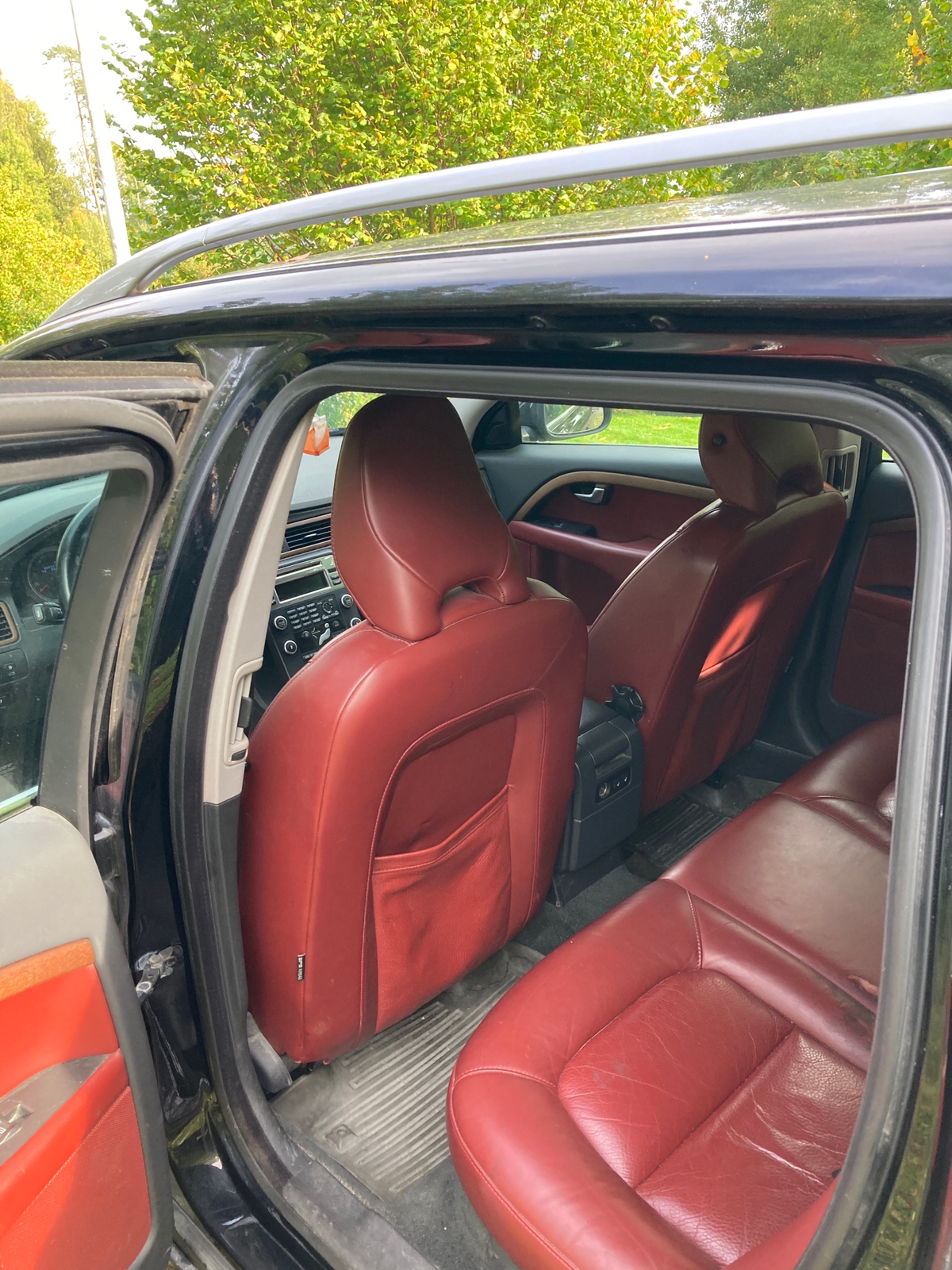 Volvo V70 2.4D Geartronic 2010, bild 4/7