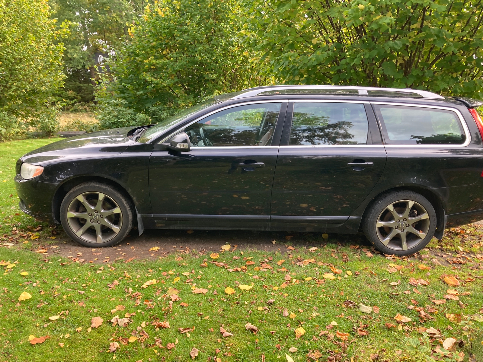 Volvo V70 2.4D Geartronic 2010, bild 6/7