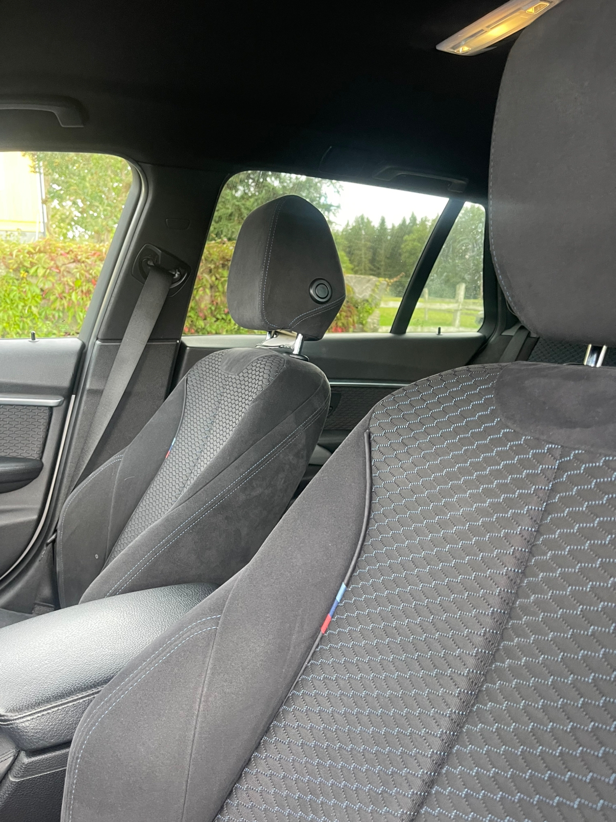 BMW 318 d Touring Steptronic 2016, photo 6/9