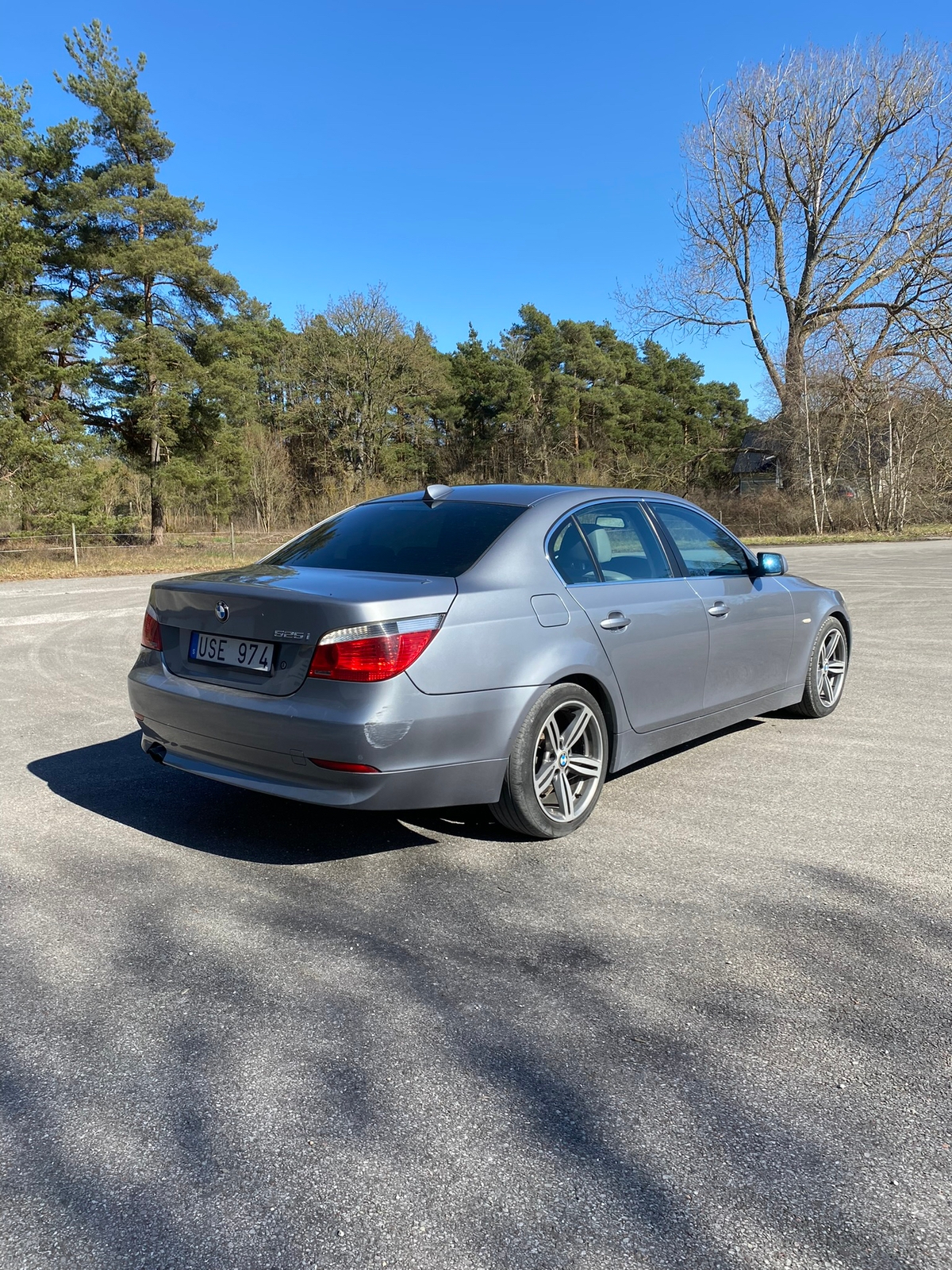 BMW 525 i Sedan Manuell 2004, photo 3/6