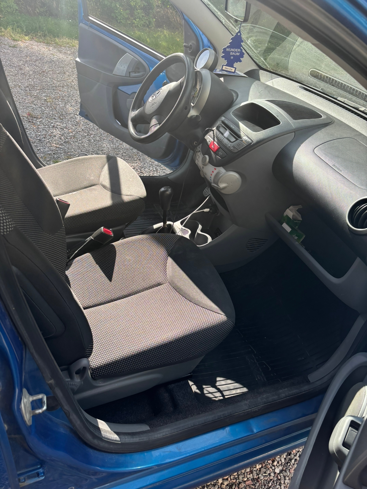 Toyota Aygo 5-dörrar 1.0 VVT-i Manuell 2011, kuva 7/10
