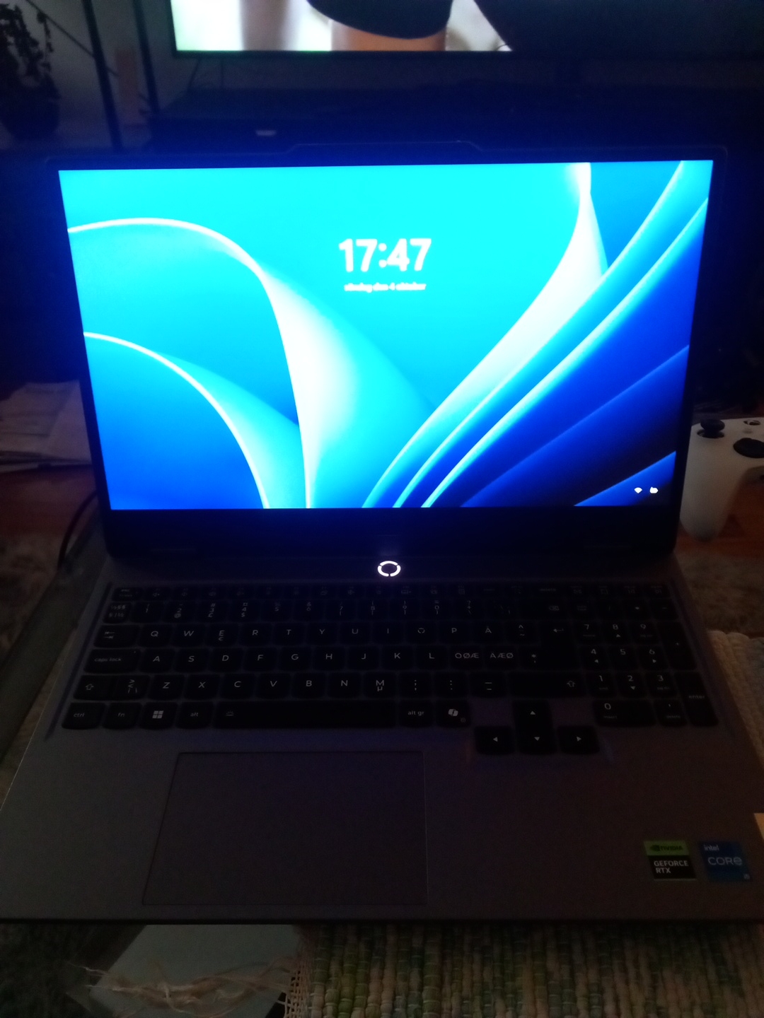 Lenovo laptop 15 tum grå