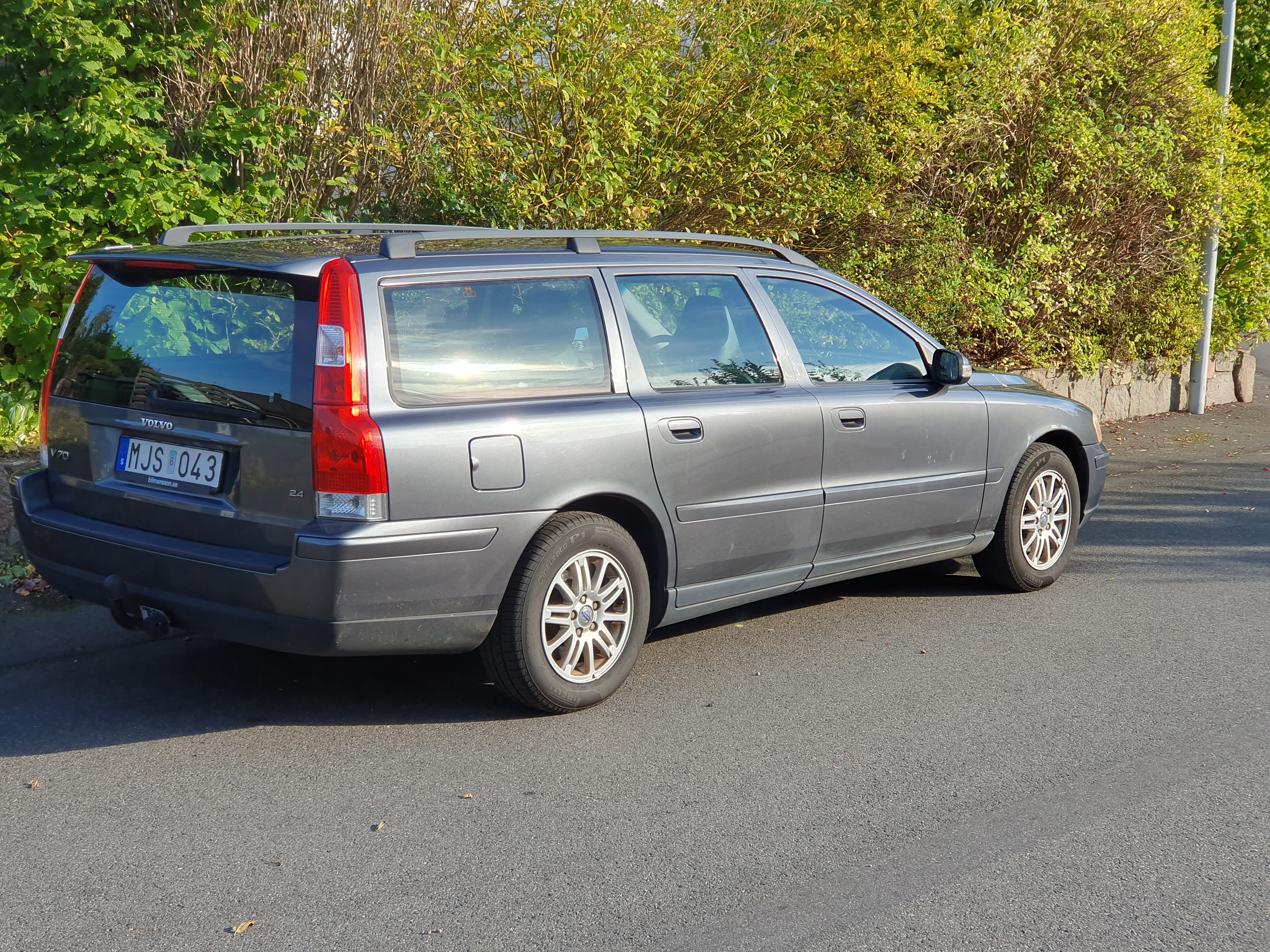 Volvo V70 2.4 Manuell 2007, bild 2/10