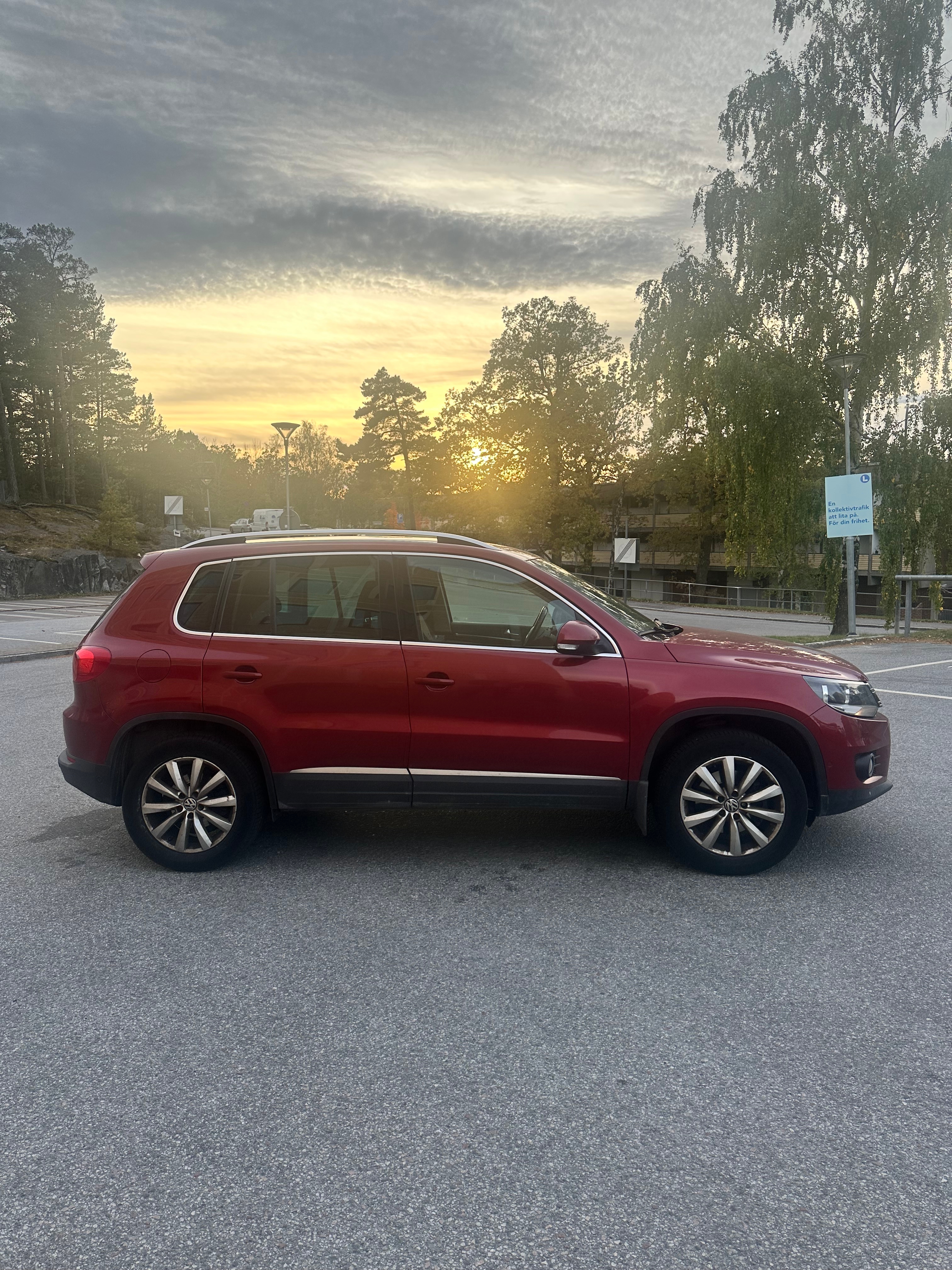 Volkswagen Tiguan 2012, kuva 3/8