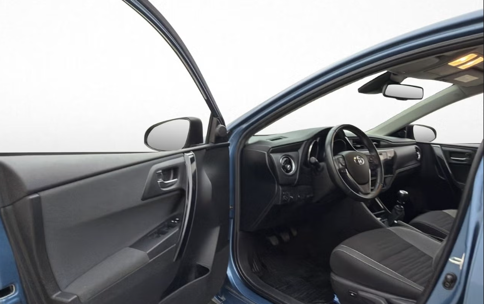 Toyota Auris 1.2 Turbo Manuell 2016, photo 4/10