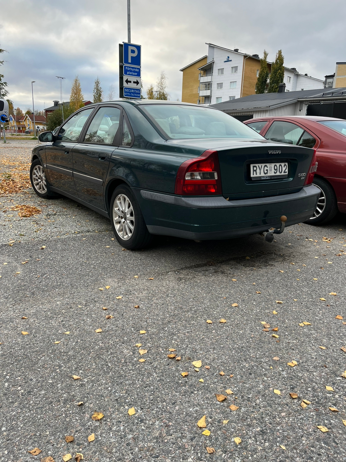 Volvo S80 2.4 Manuell 2001, bild 6/7