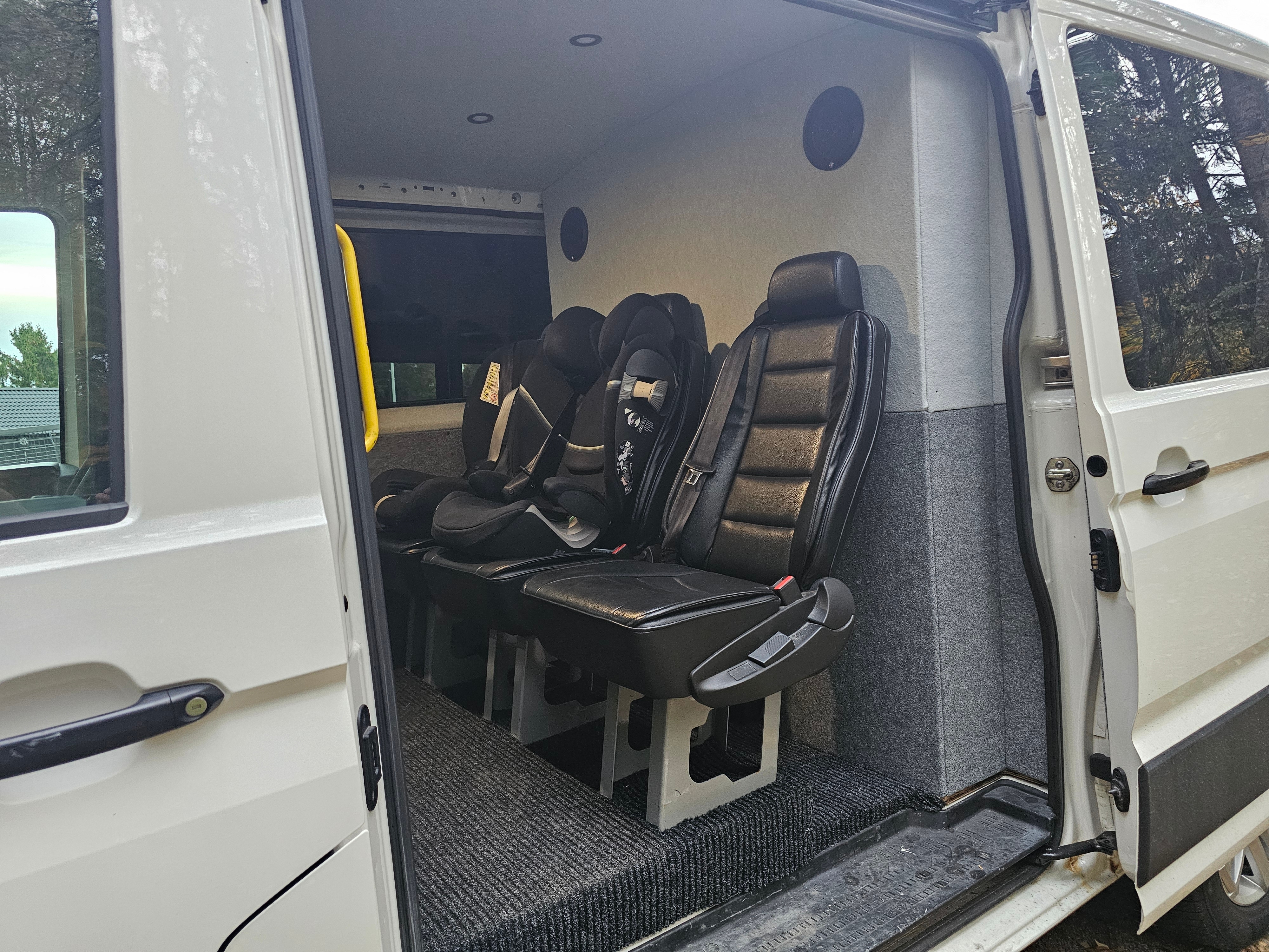 Volkswagen Crafter 2018, kuva 4/4